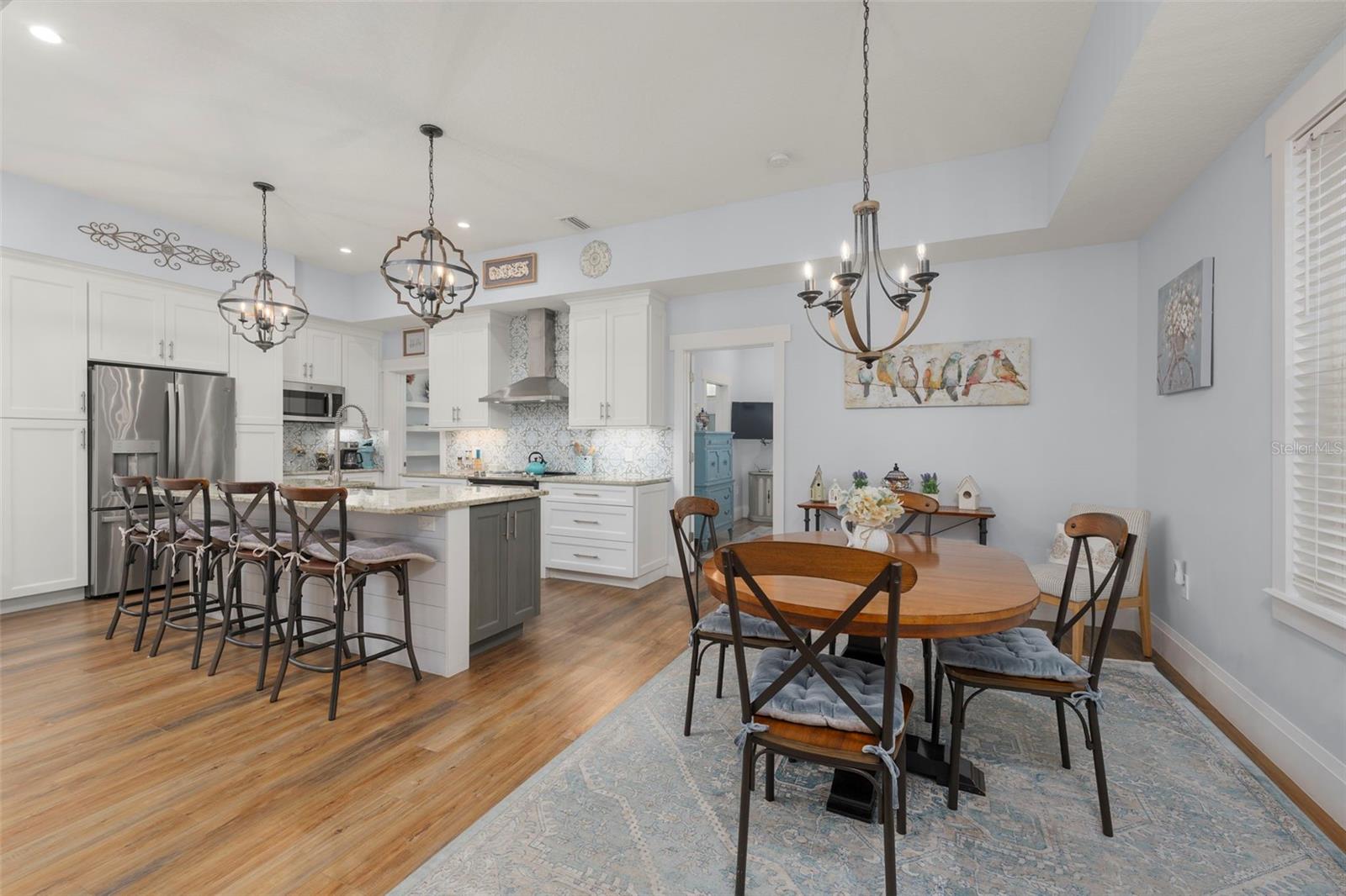 Image 14 of 45 For 23 Cincinnati Avenue