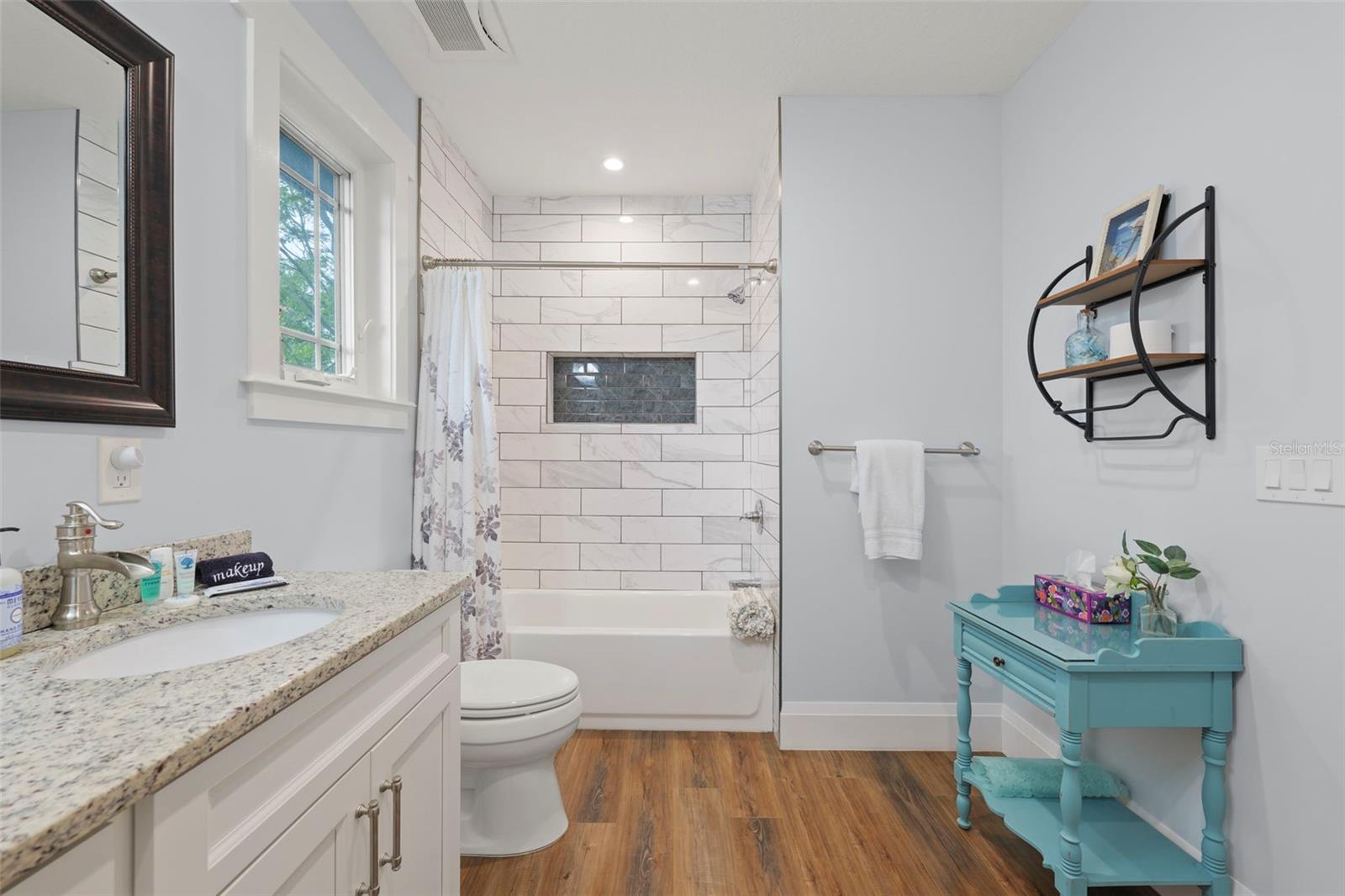 Image 34 of 45 For 23 Cincinnati Avenue