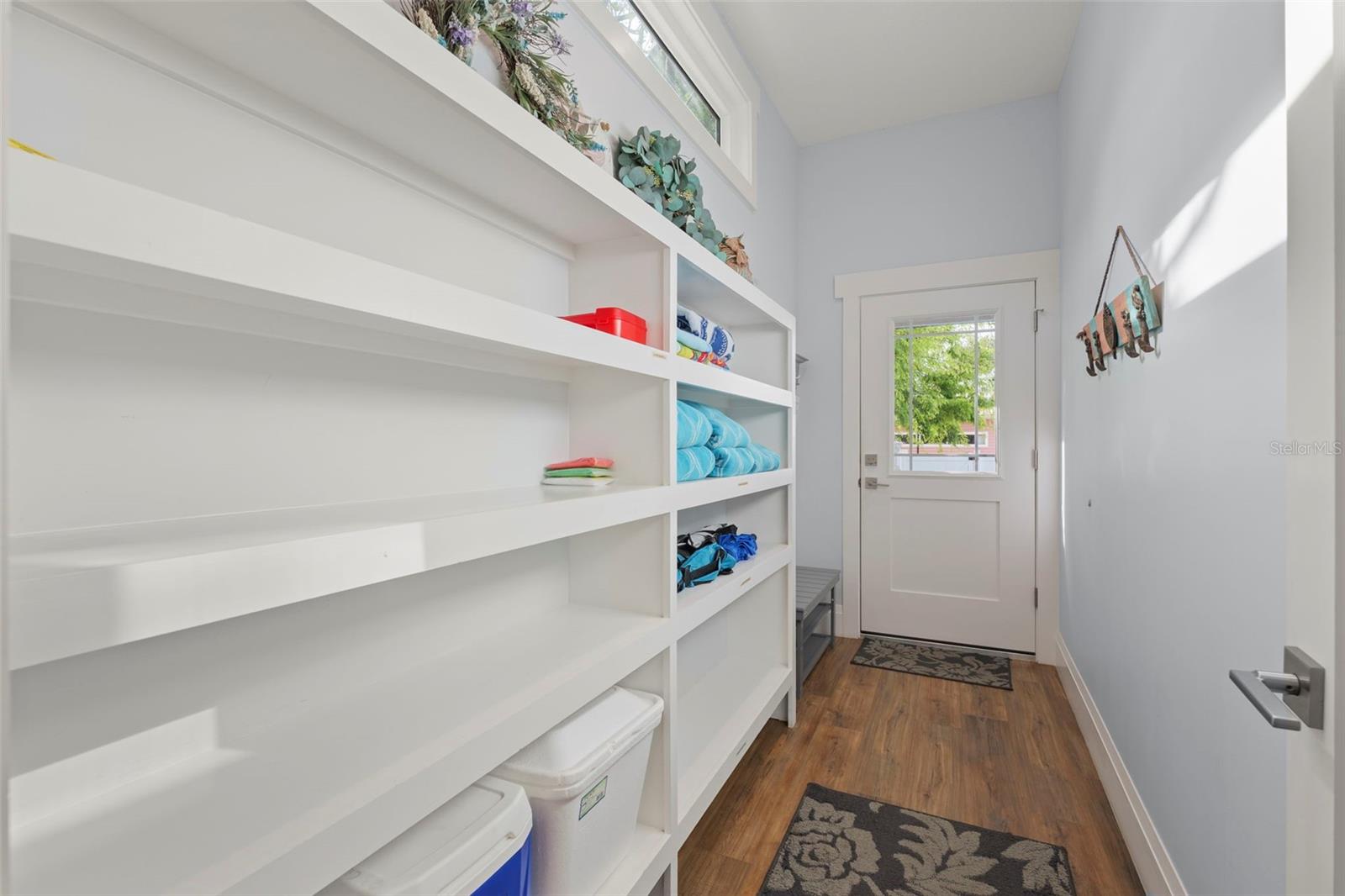 Image 39 of 45 For 23 Cincinnati Avenue