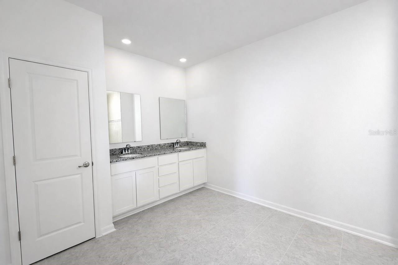 Image 12 of 16 For 15 Ramblewood Drive