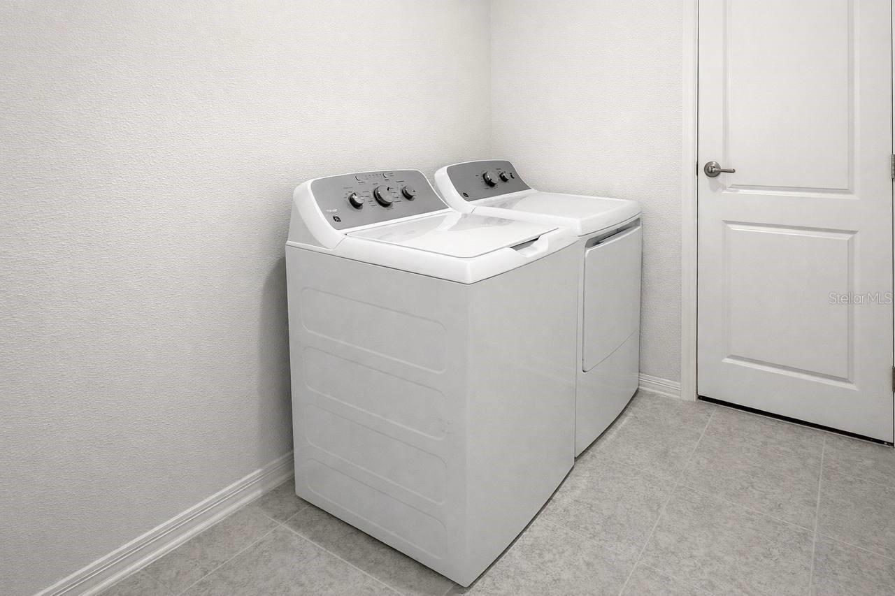 Image 6 of 16 For 15 Ramblewood Drive