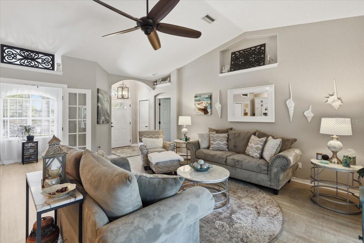 Image 10 of 36 For 77 Forsythe Lane