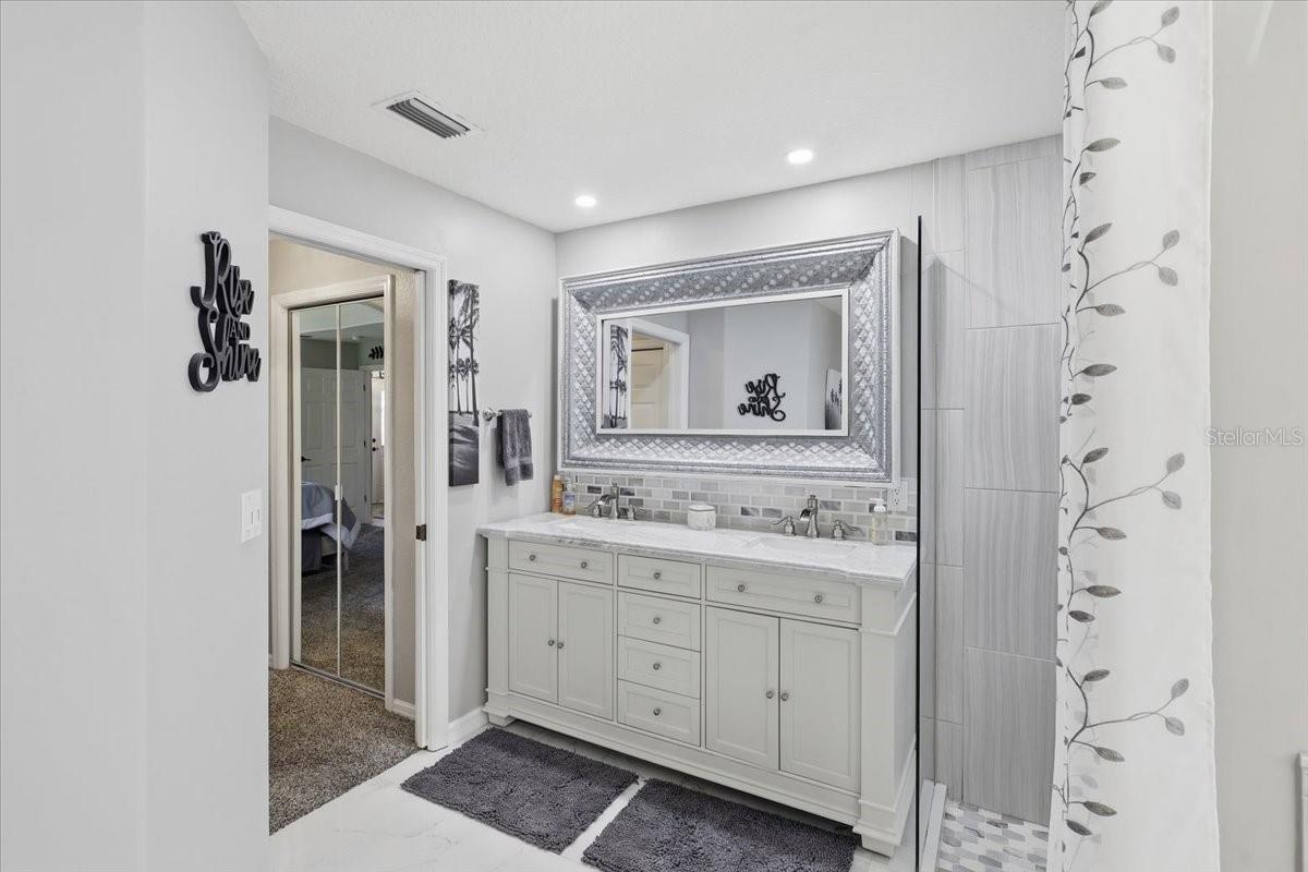 Image 18 of 36 For 77 Forsythe Lane