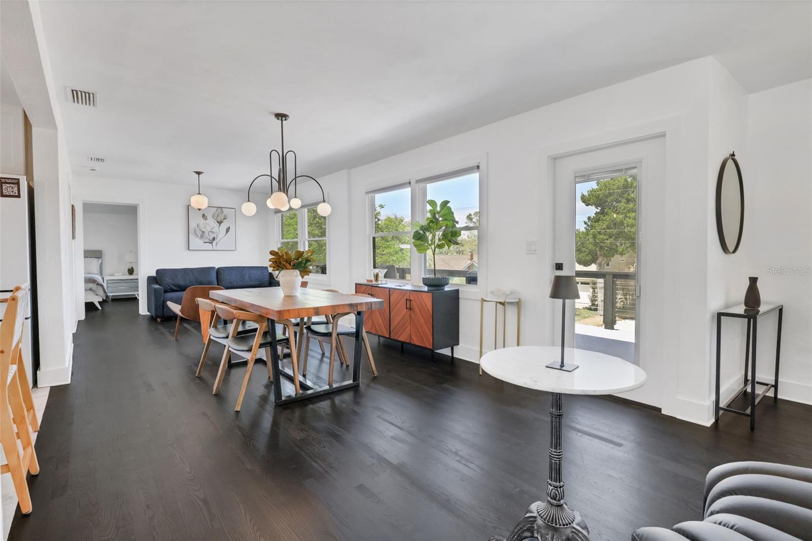 Image 18 of 80 For 39 Park Avenue