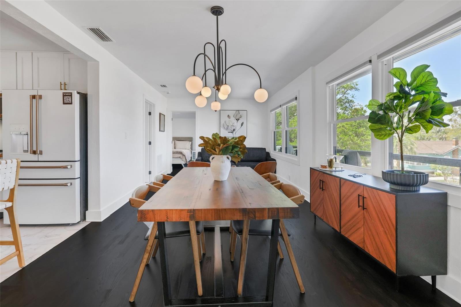 Image 22 of 80 For 39 Park Avenue