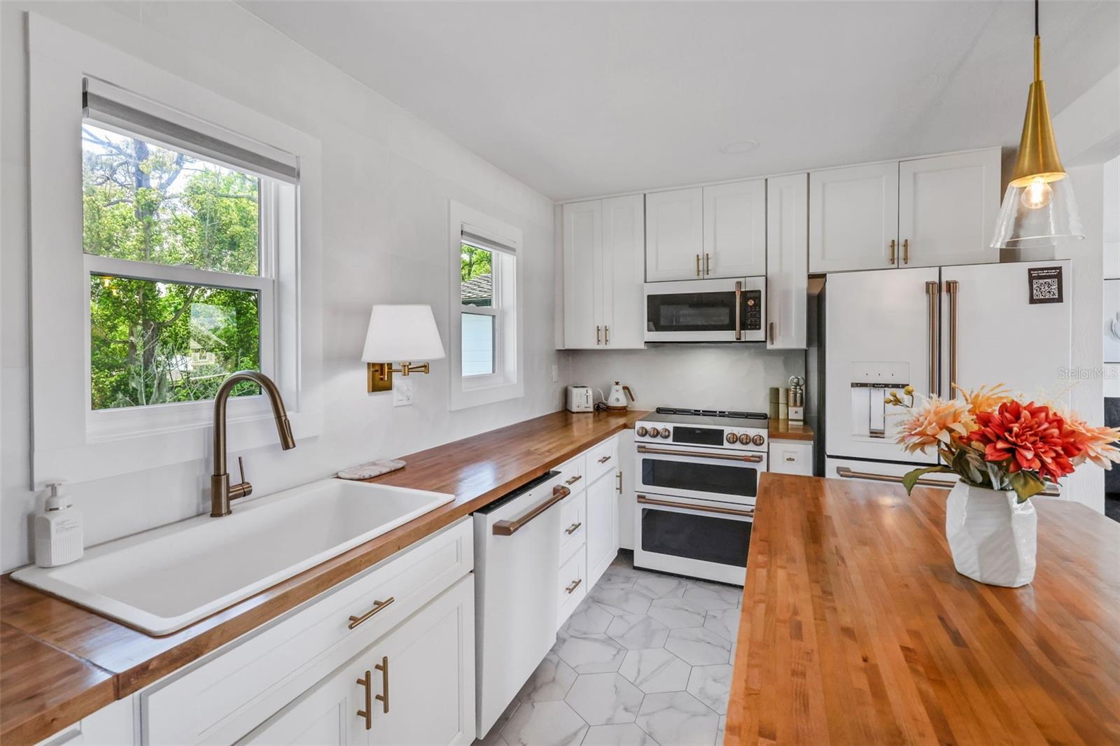 Image 25 of 80 For 39 Park Avenue