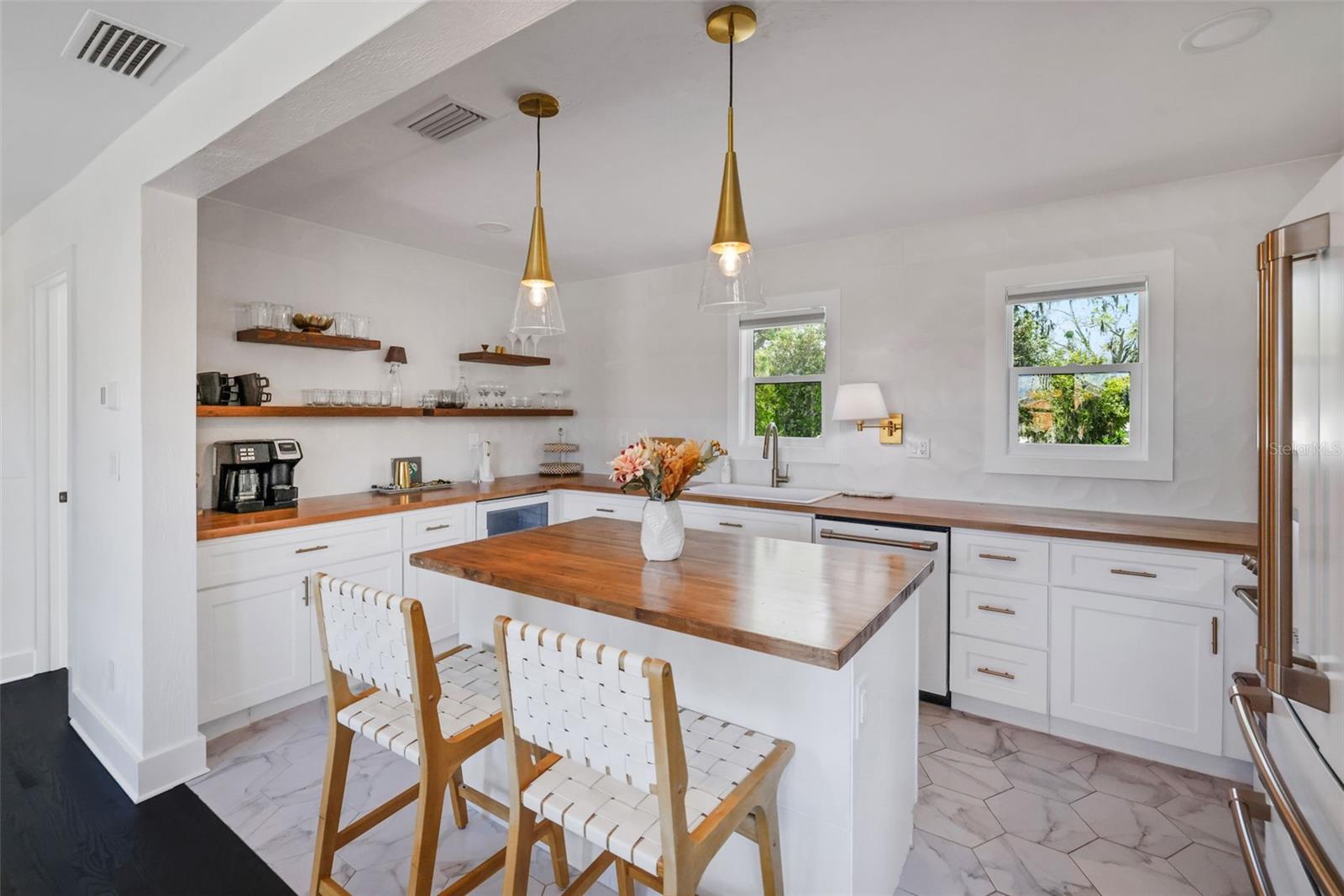 Image 28 of 80 For 39 Park Avenue