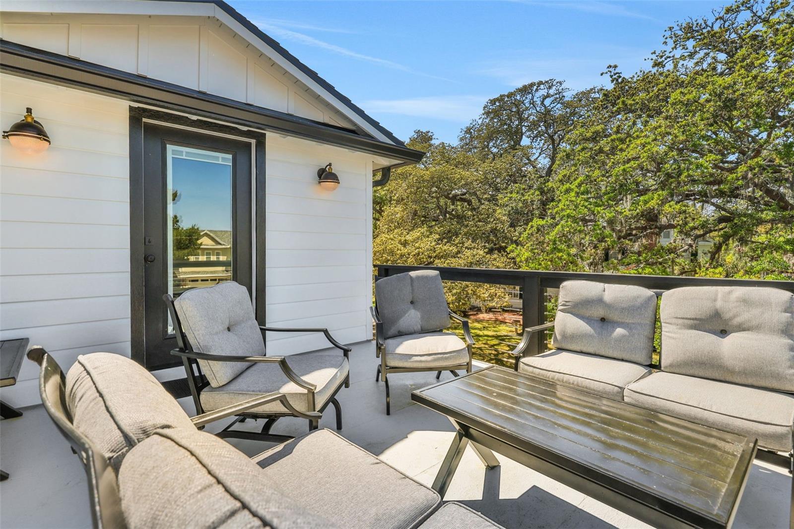 Image 47 of 80 For 39 Park Avenue