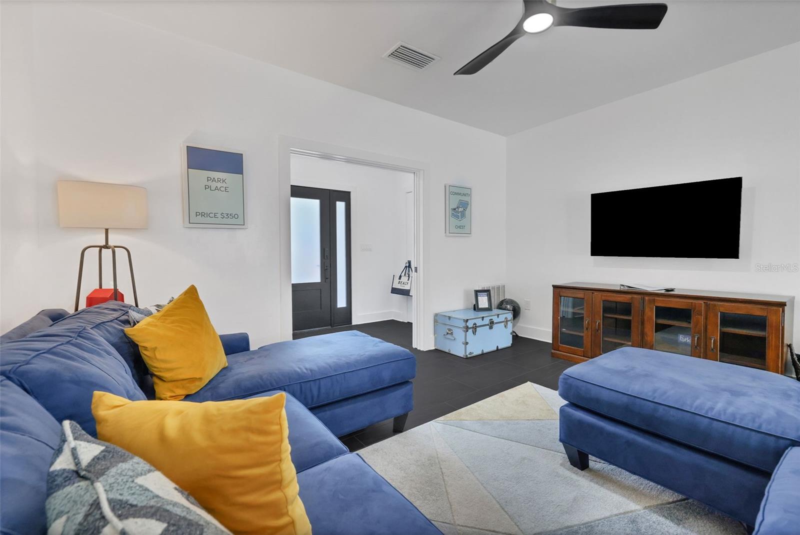 Image 5 of 80 For 39 Park Avenue