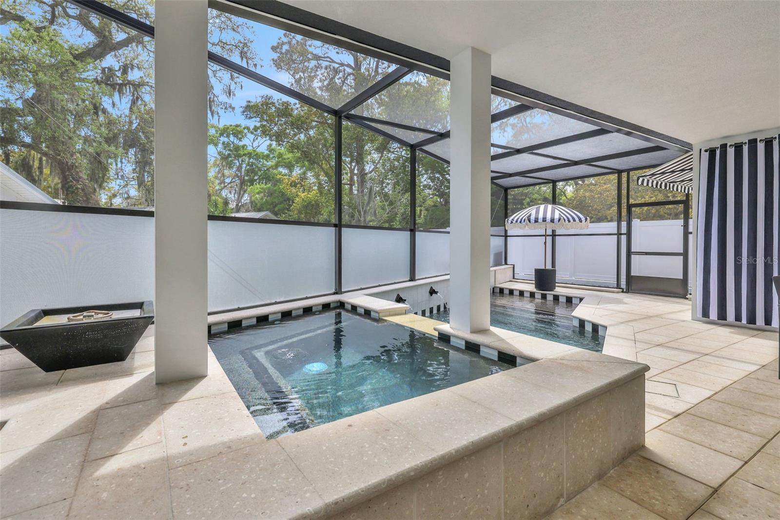 Image 54 of 80 For 39 Park Avenue