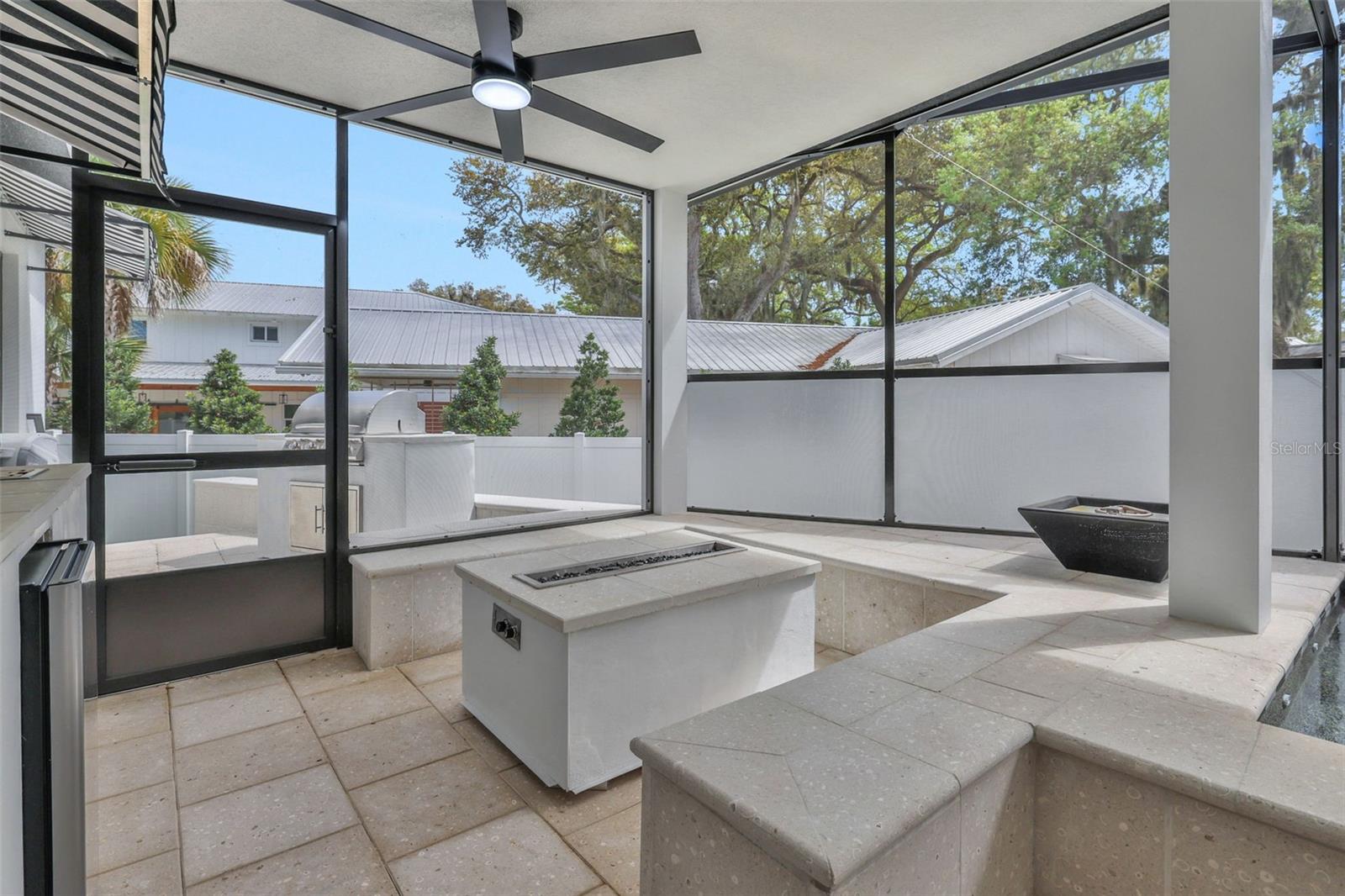 Image 56 of 80 For 39 Park Avenue