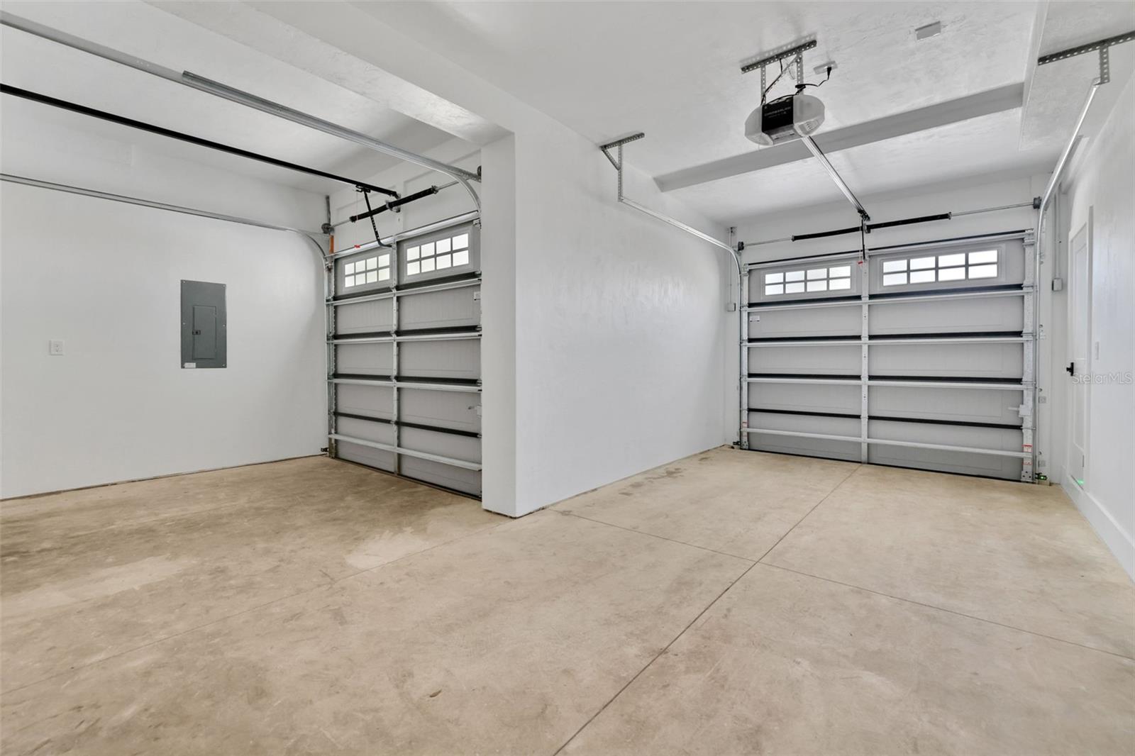 Image 66 of 80 For 39 Park Avenue