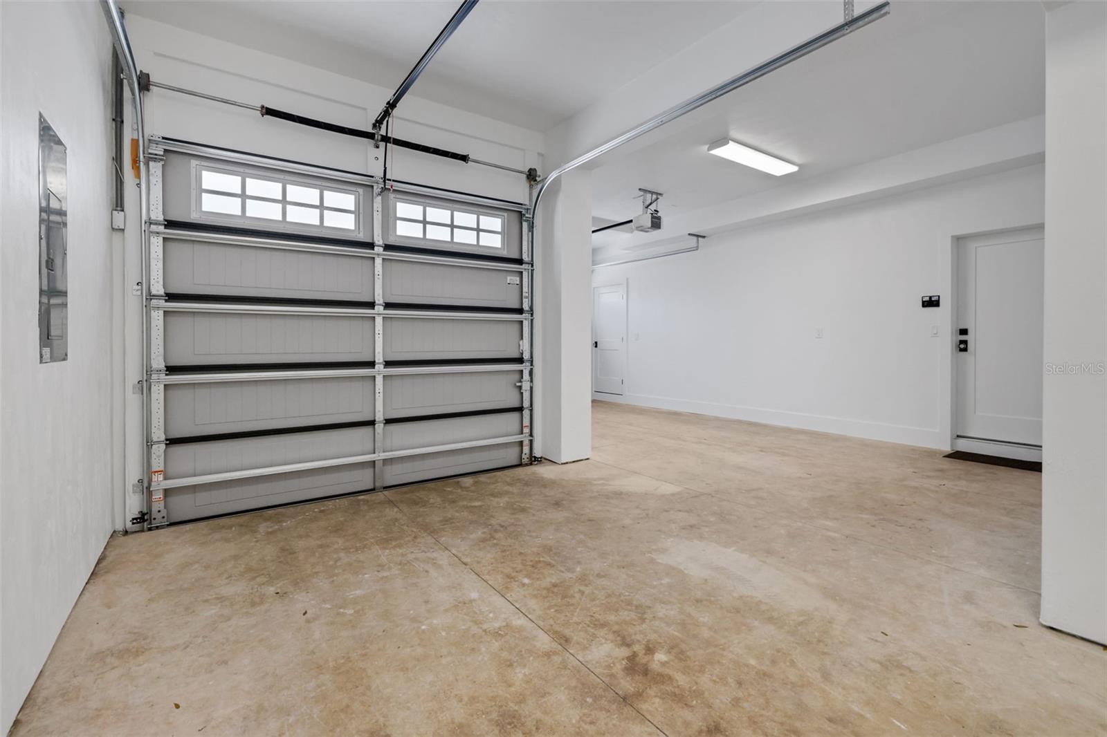 Image 67 of 80 For 39 Park Avenue