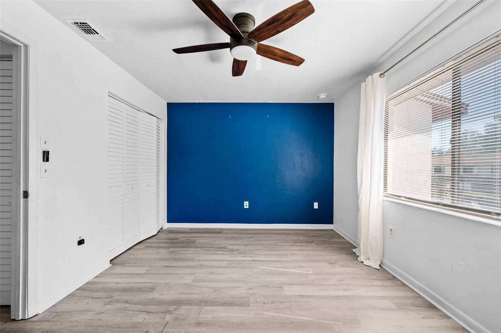 Image 25 of 44 For 2635 35th Place 1903