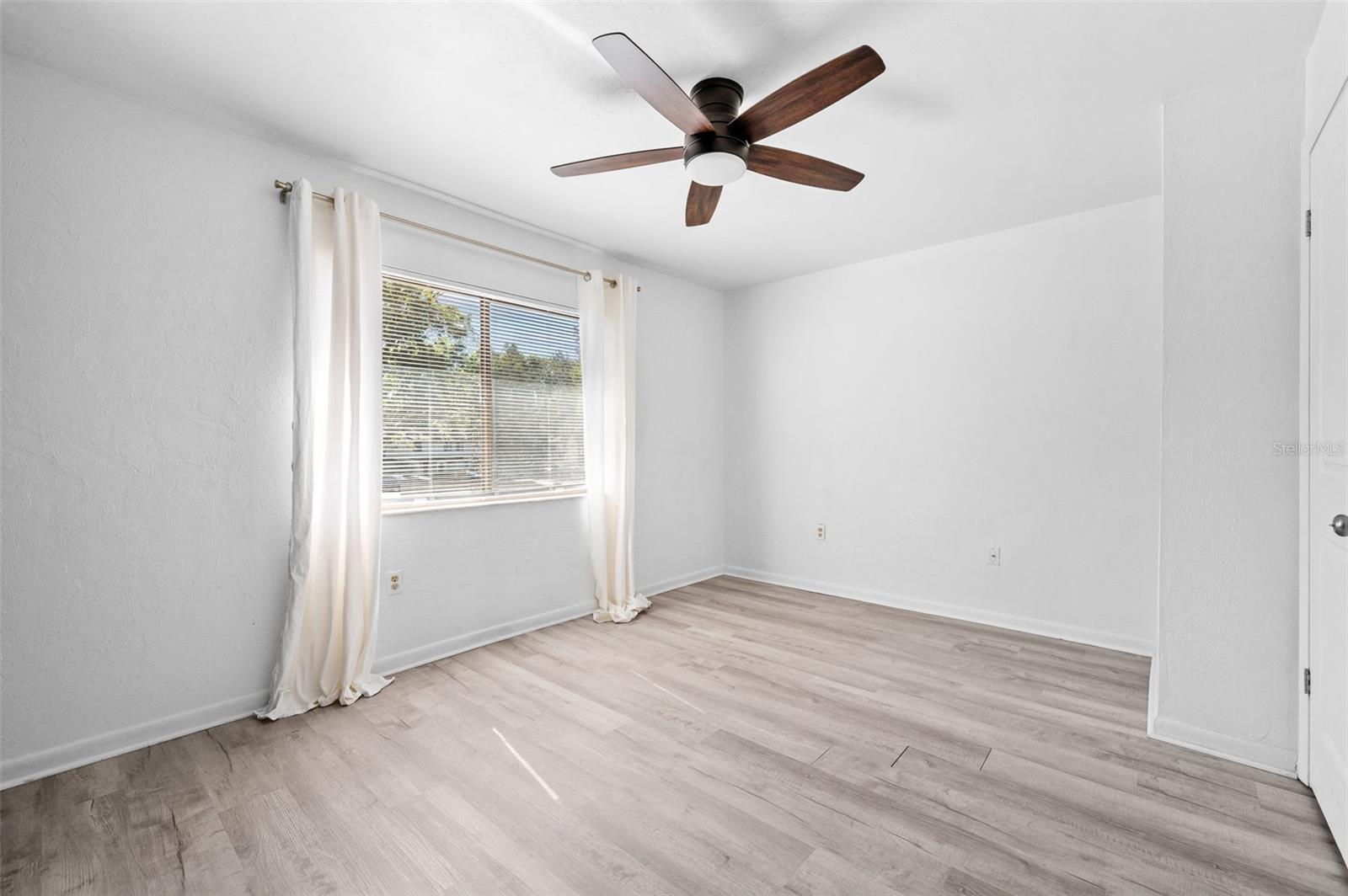 Image 26 of 44 For 2635 35th Place 1903