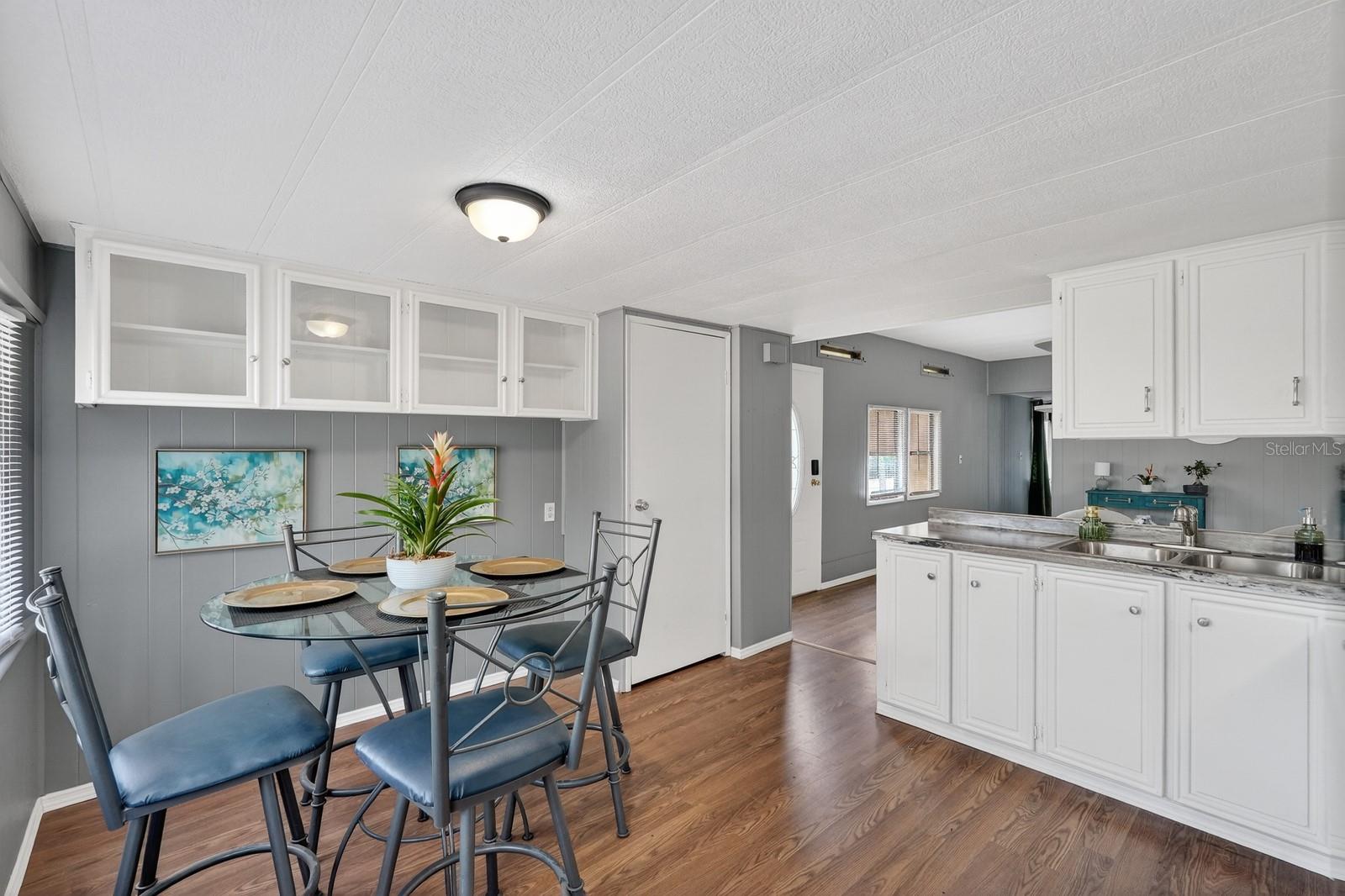 Image 15 of 39 For 112 Palmer Drive