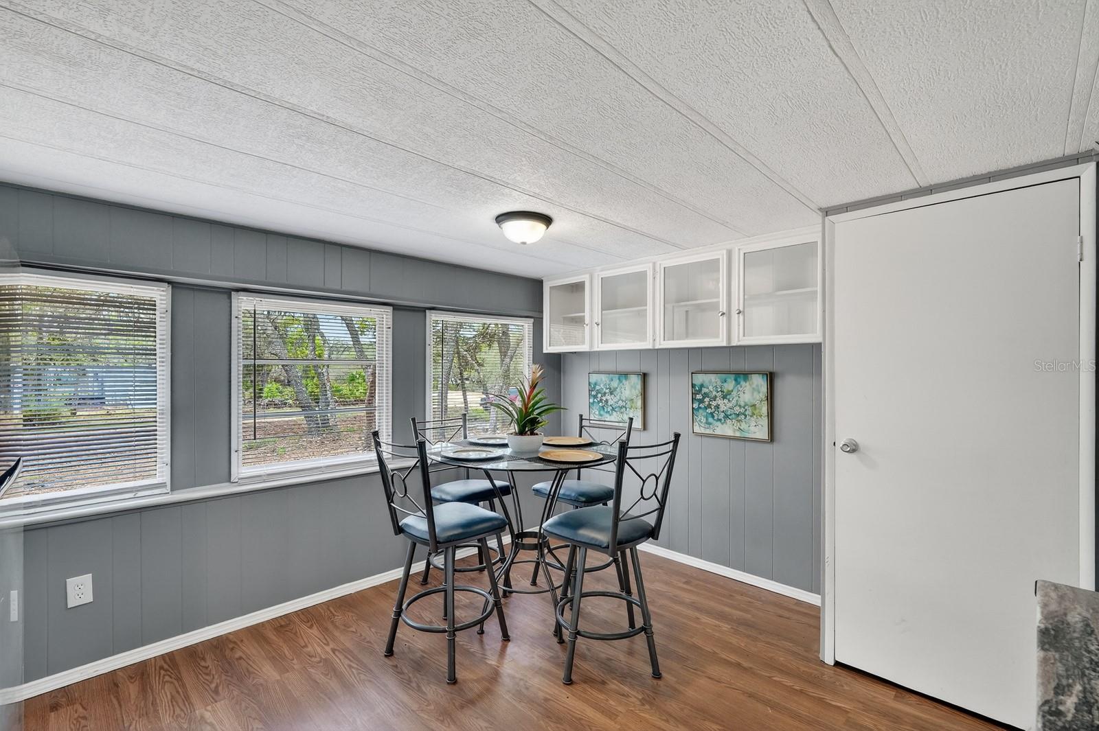 Image 16 of 39 For 112 Palmer Drive