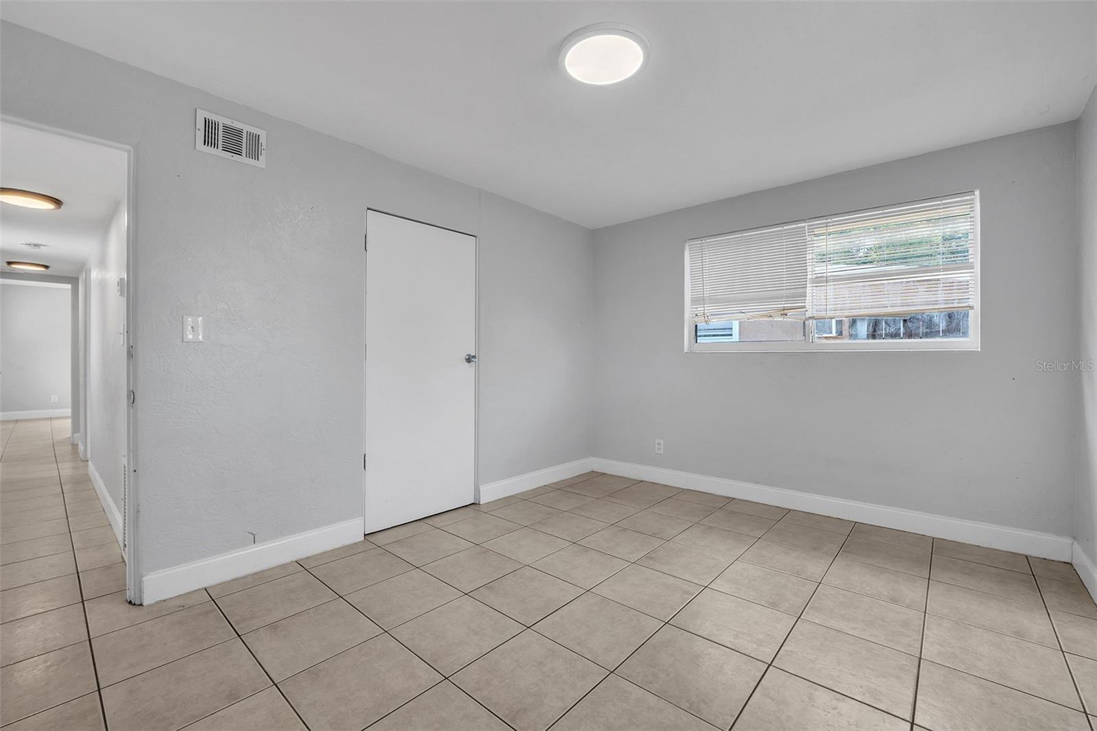 Image 11 of 38 For 747 Derbyshire Road