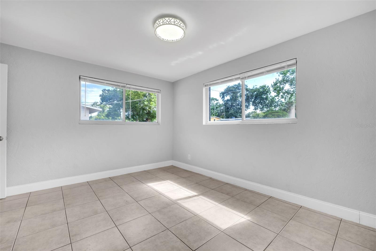 Image 23 of 38 For 747 Derbyshire Road