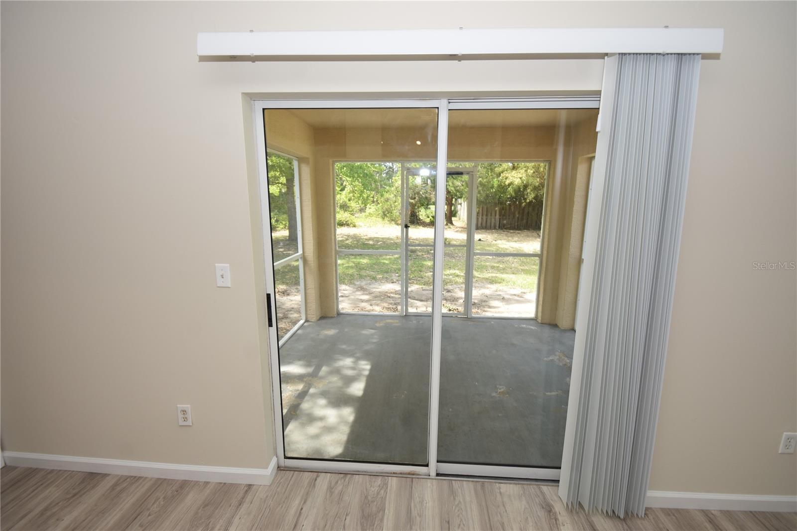 Image 15 of 40 For 15 White Deer Lane