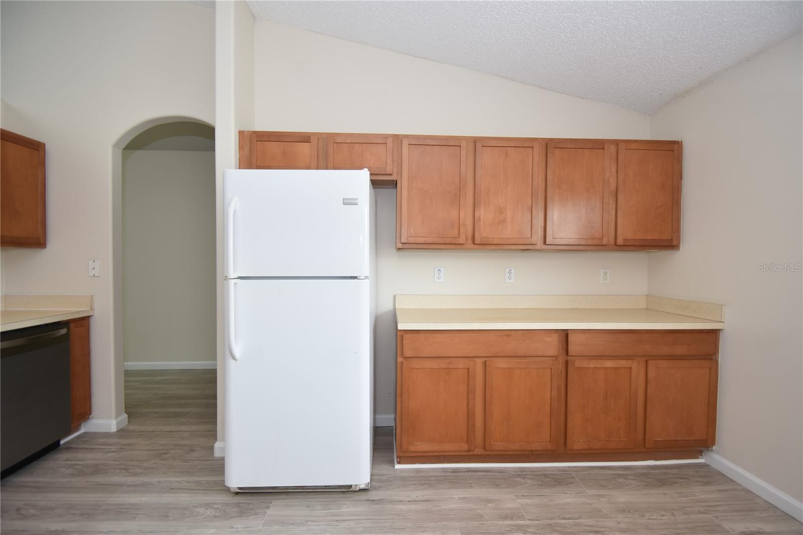 Image 6 of 40 For 15 White Deer Lane