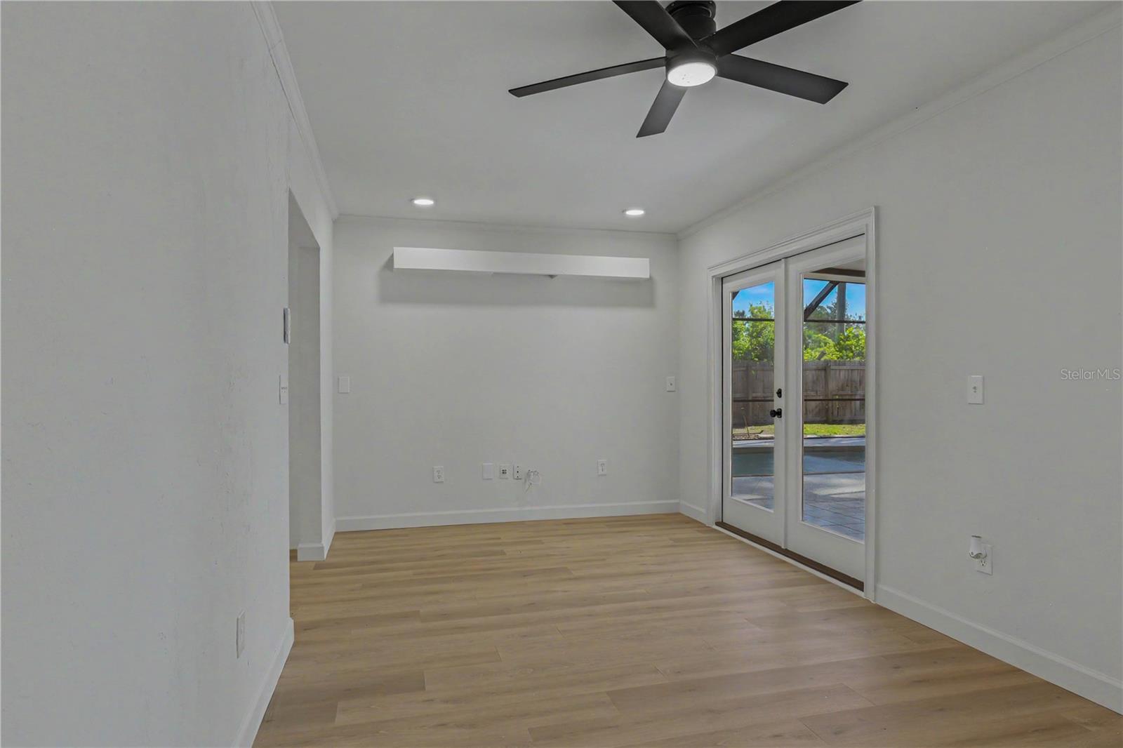 Image 17 of 52 For 150 Brookside Lane