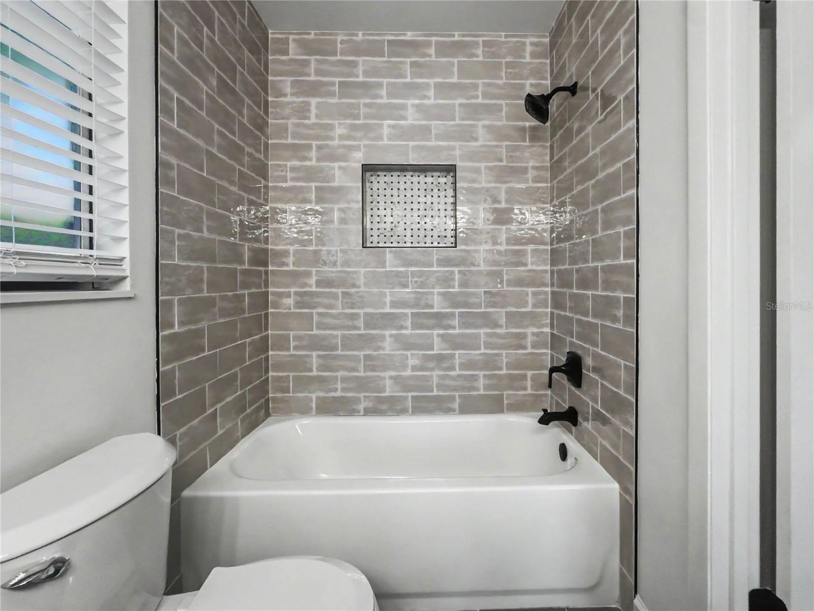 Image 21 of 52 For 150 Brookside Lane