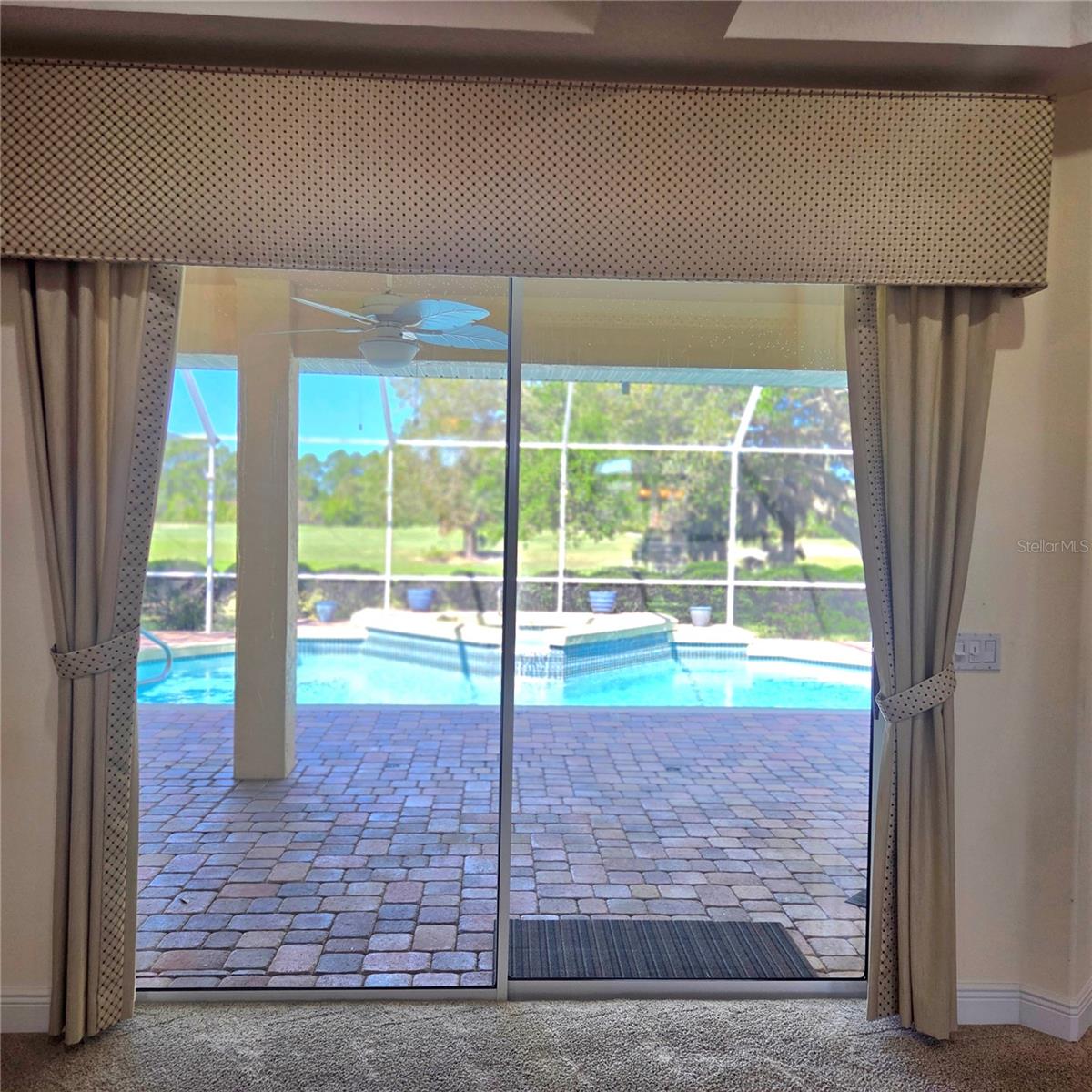 Image 10 of 39 For 16 Lagare Street