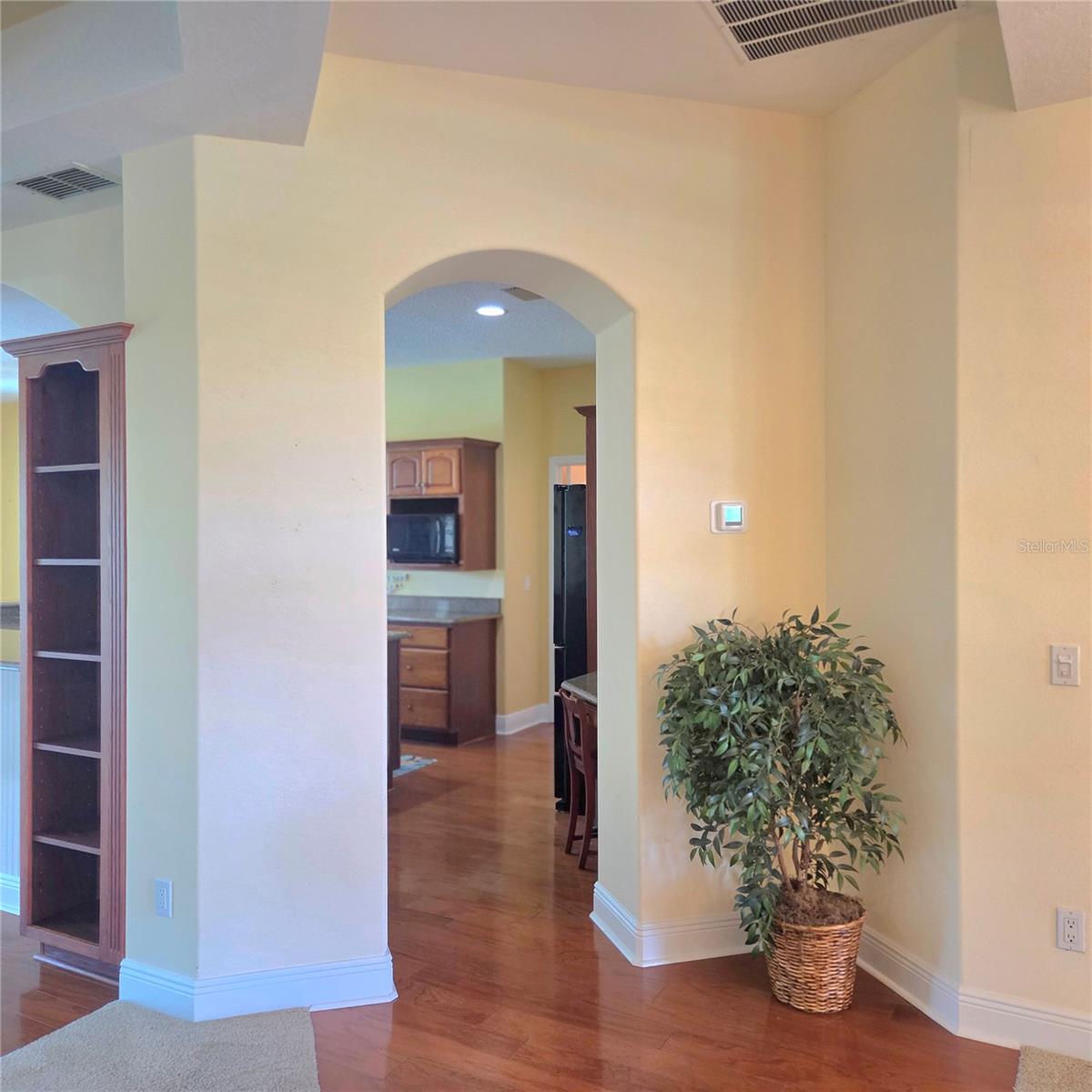 Image 6 of 39 For 16 Lagare Street