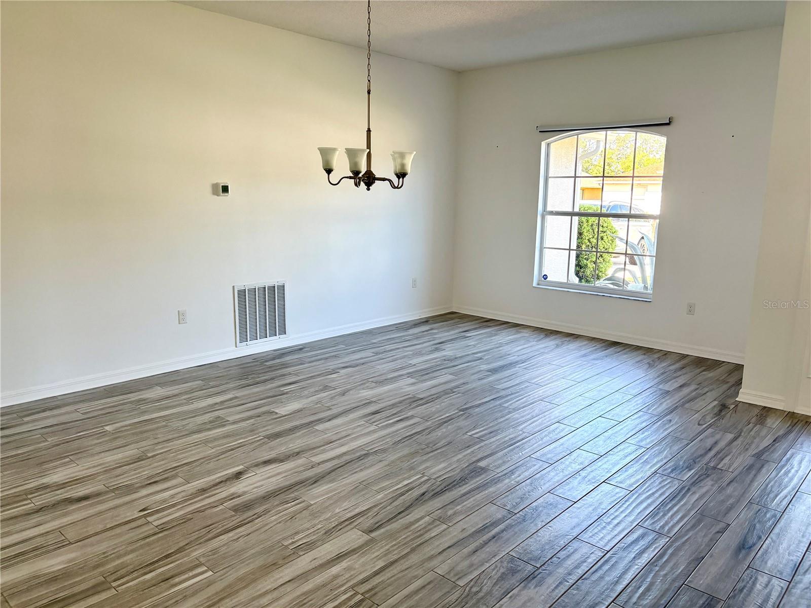 Image 3 of 19 For 24 Pepperdine Drive