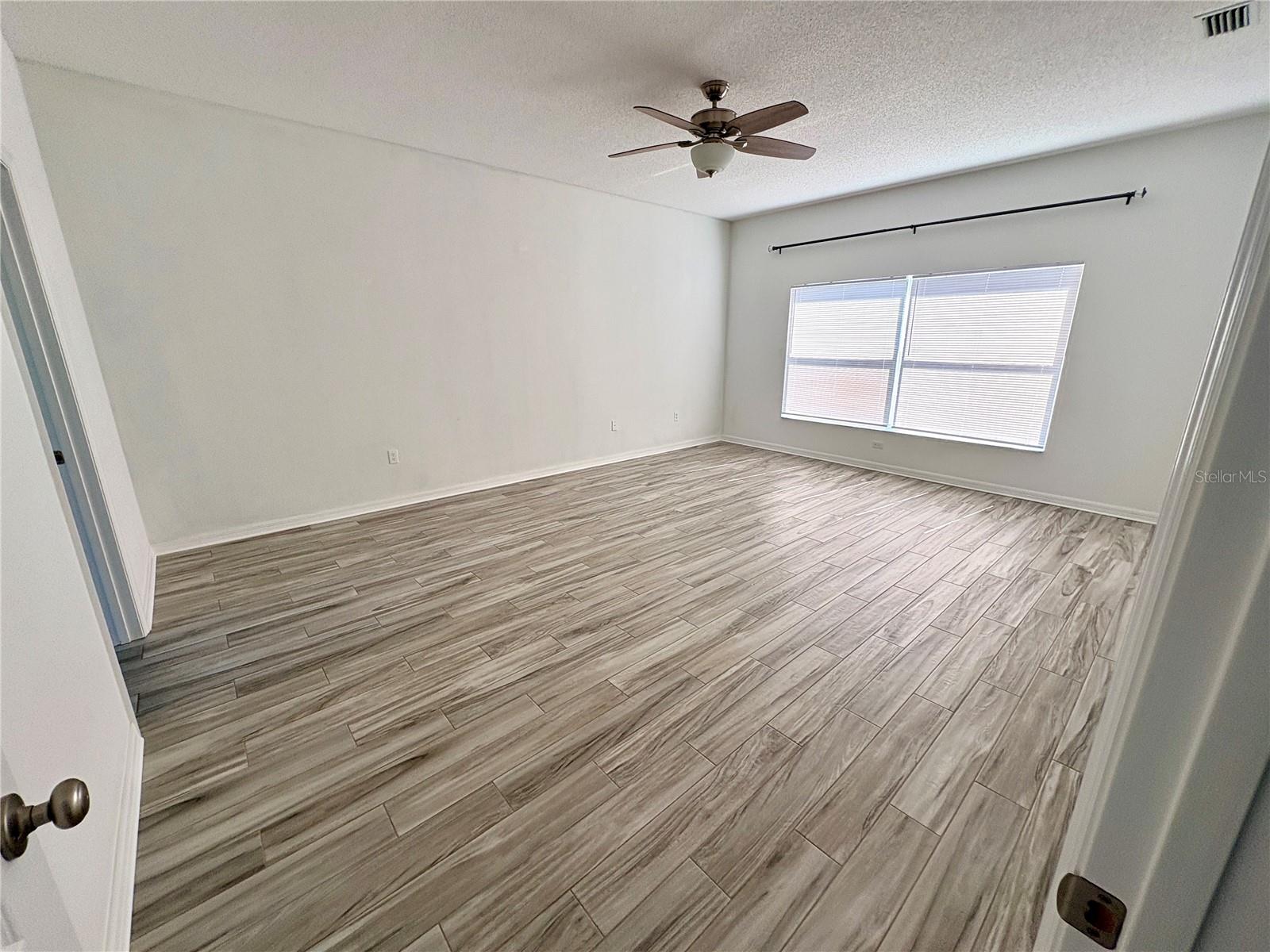 Image 7 of 19 For 24 Pepperdine Drive