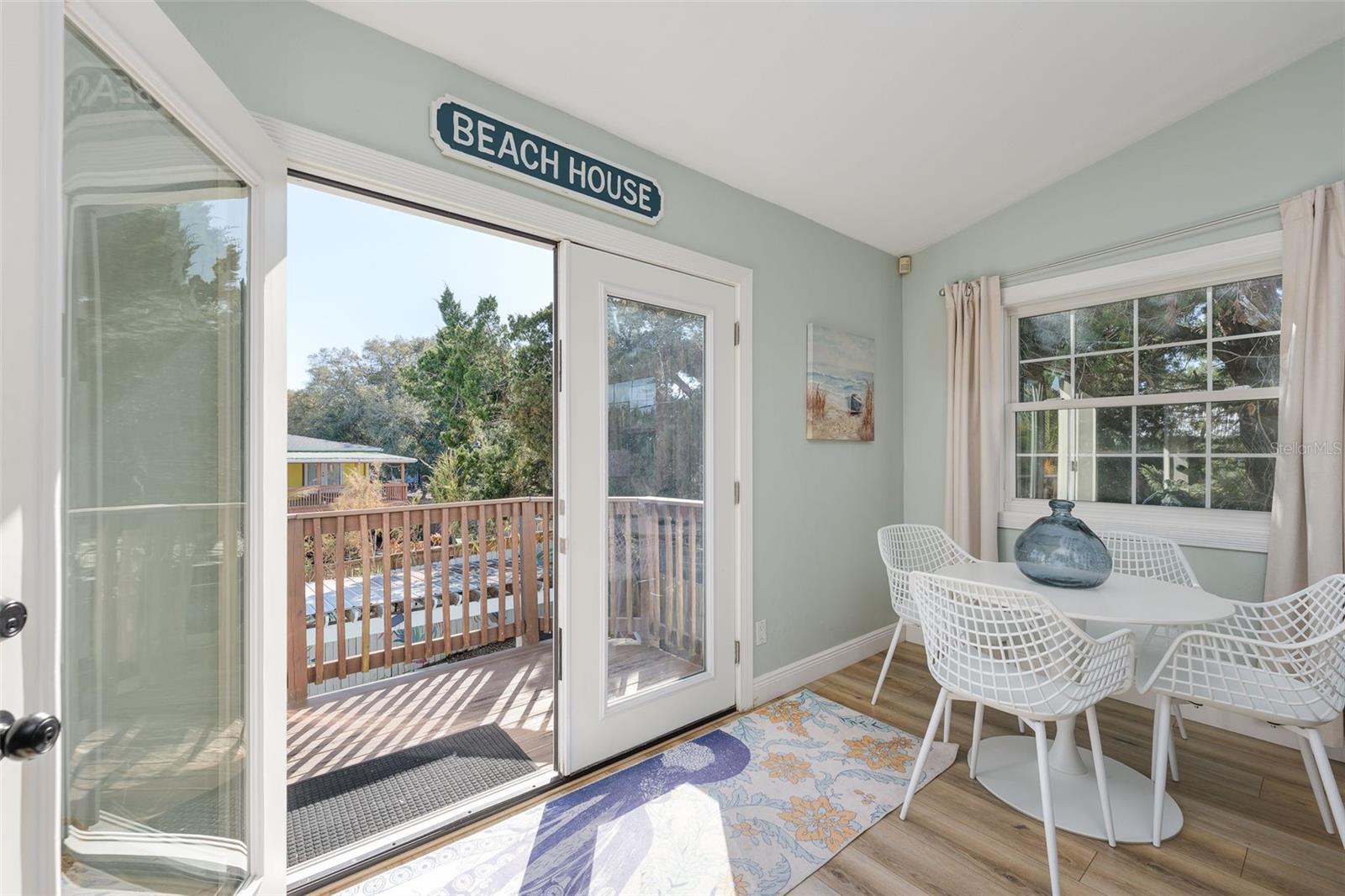 Image 22 of 50 For 287 Boulevard Des Pins