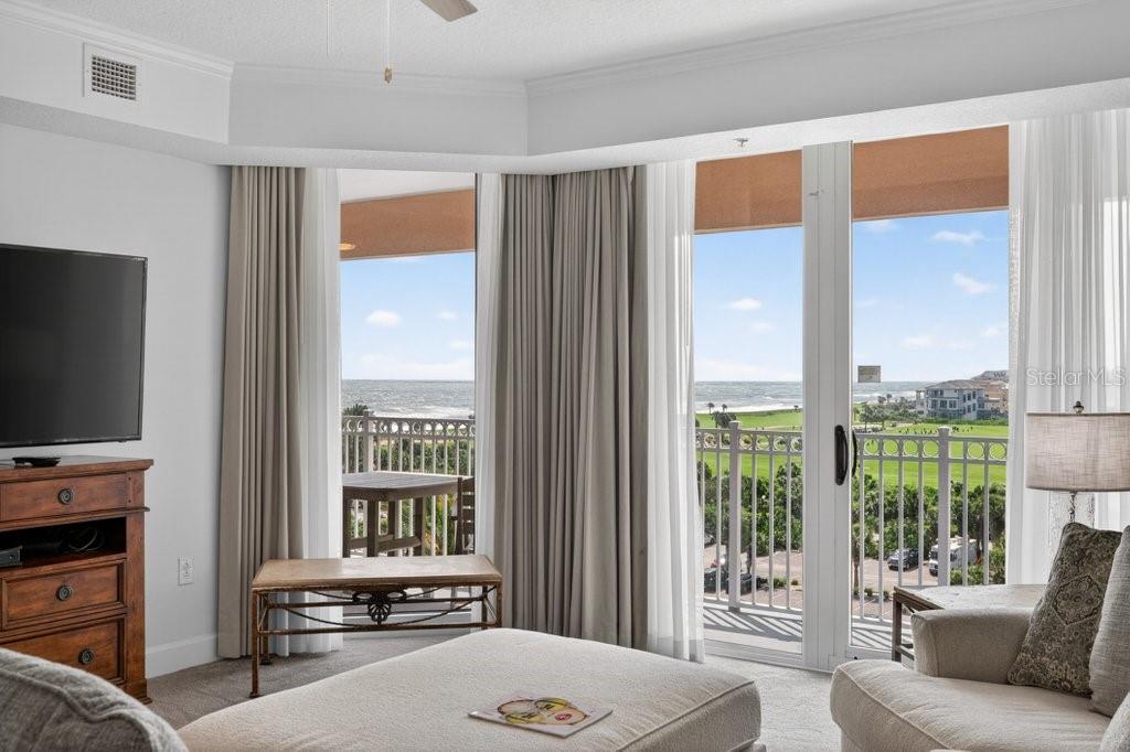 Image 17 of 70 For 200 Ocean Crest Drive 517