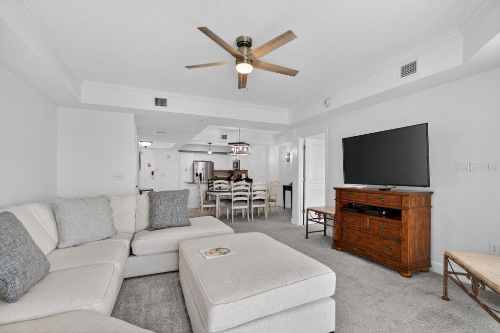 Image 19 of 70 For 200 Ocean Crest Drive 517