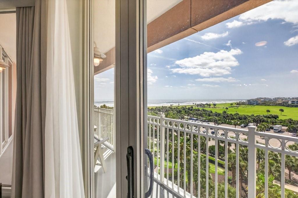 Image 21 of 70 For 200 Ocean Crest Drive 517