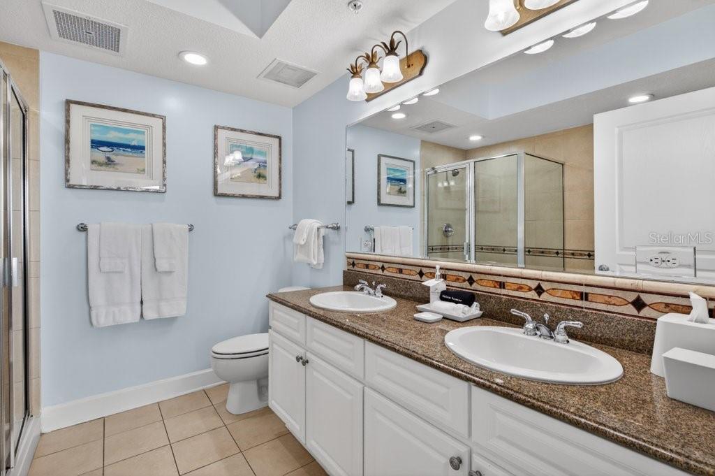 Image 46 of 70 For 200 Ocean Crest Drive 517