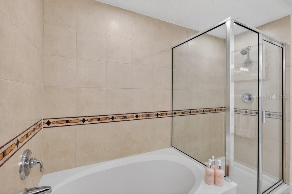 Image 47 of 70 For 200 Ocean Crest Drive 517