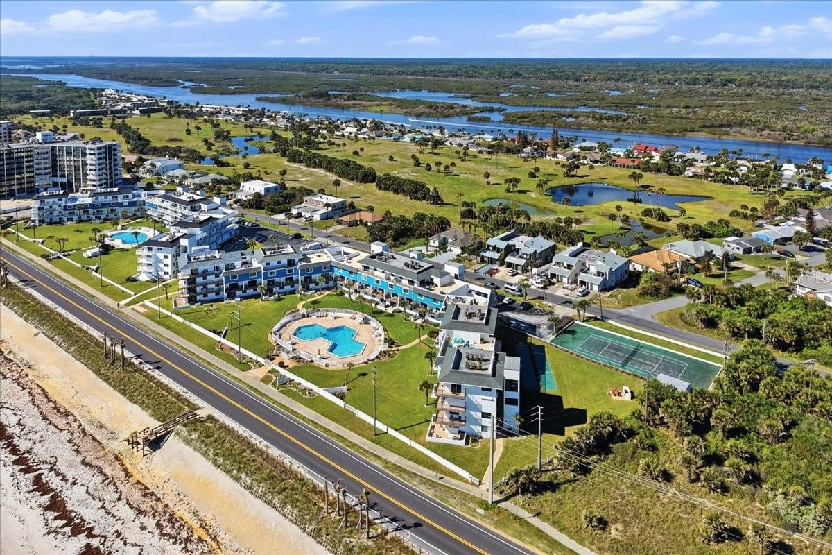 Image 13 of 58 For 3500 Ocean Shore Boulevard 204