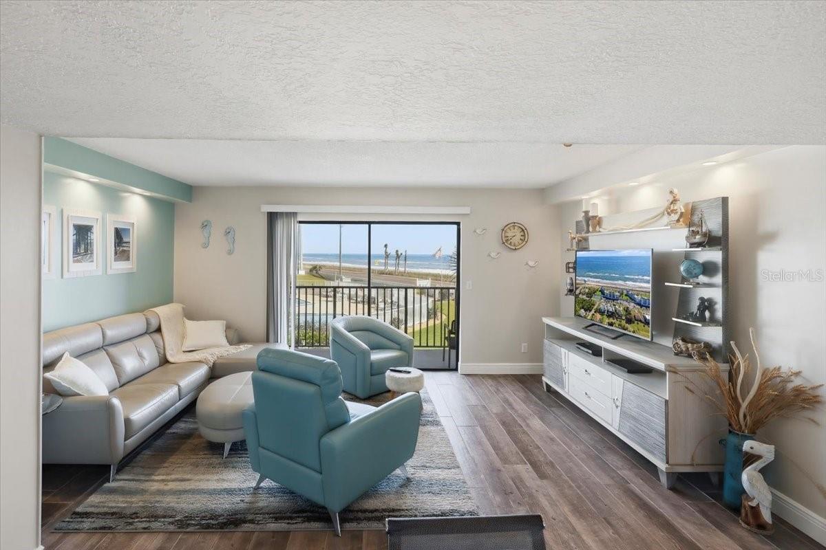 Image 14 of 58 For 3500 Ocean Shore Boulevard 204