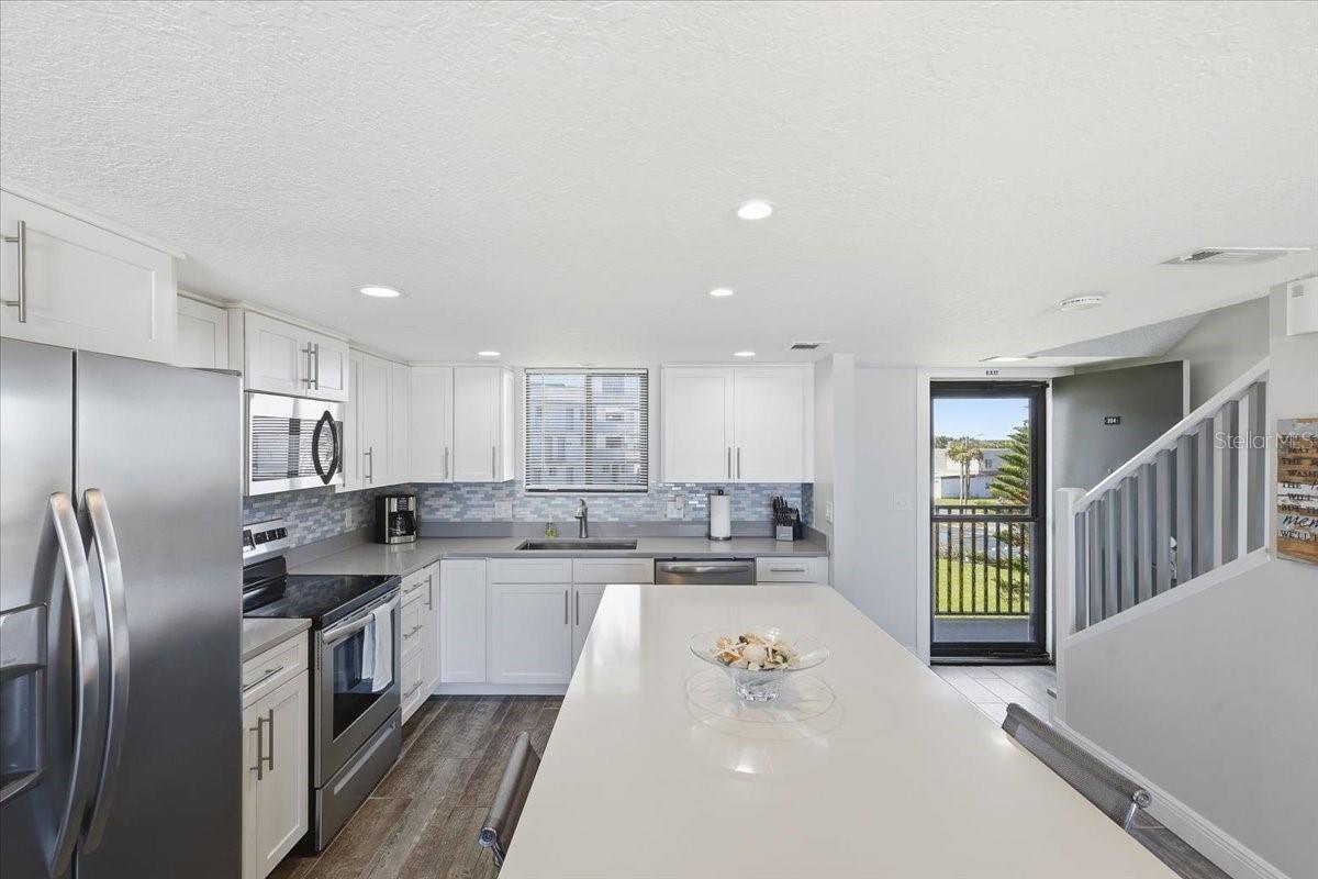 Image 22 of 58 For 3500 Ocean Shore Boulevard 204