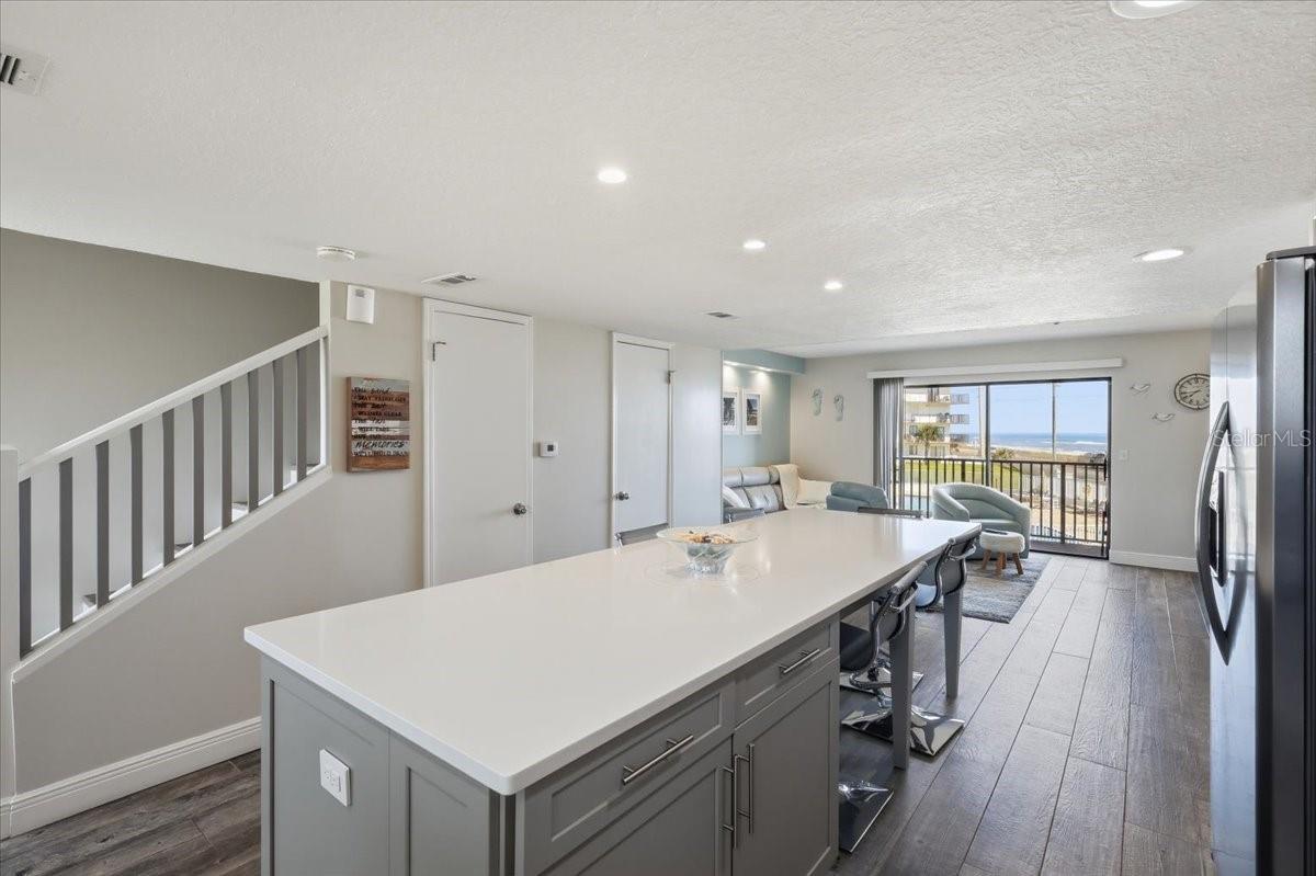 Image 25 of 58 For 3500 Ocean Shore Boulevard 204