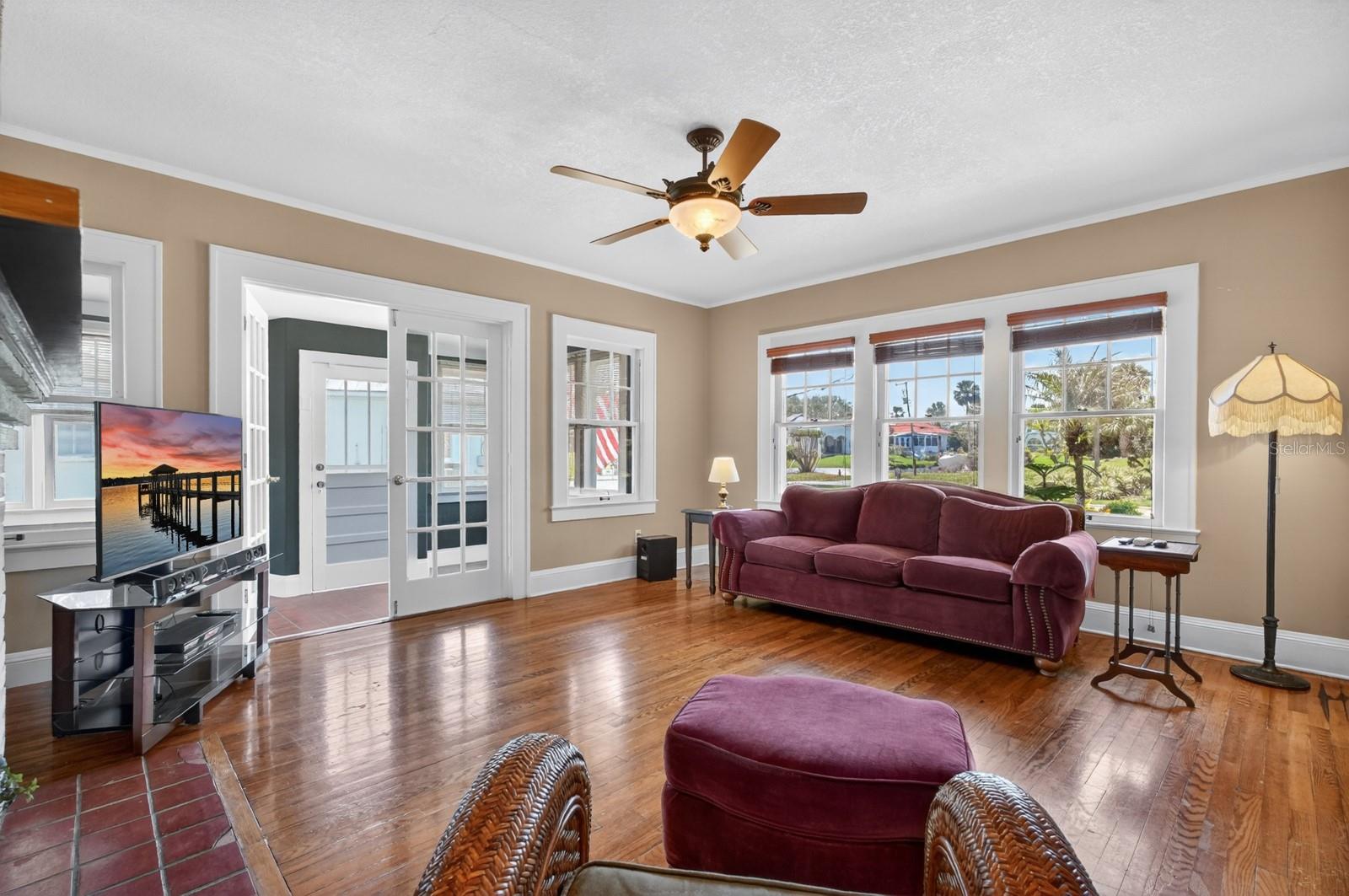 Image 17 of 92 For 1225 Gamble Place