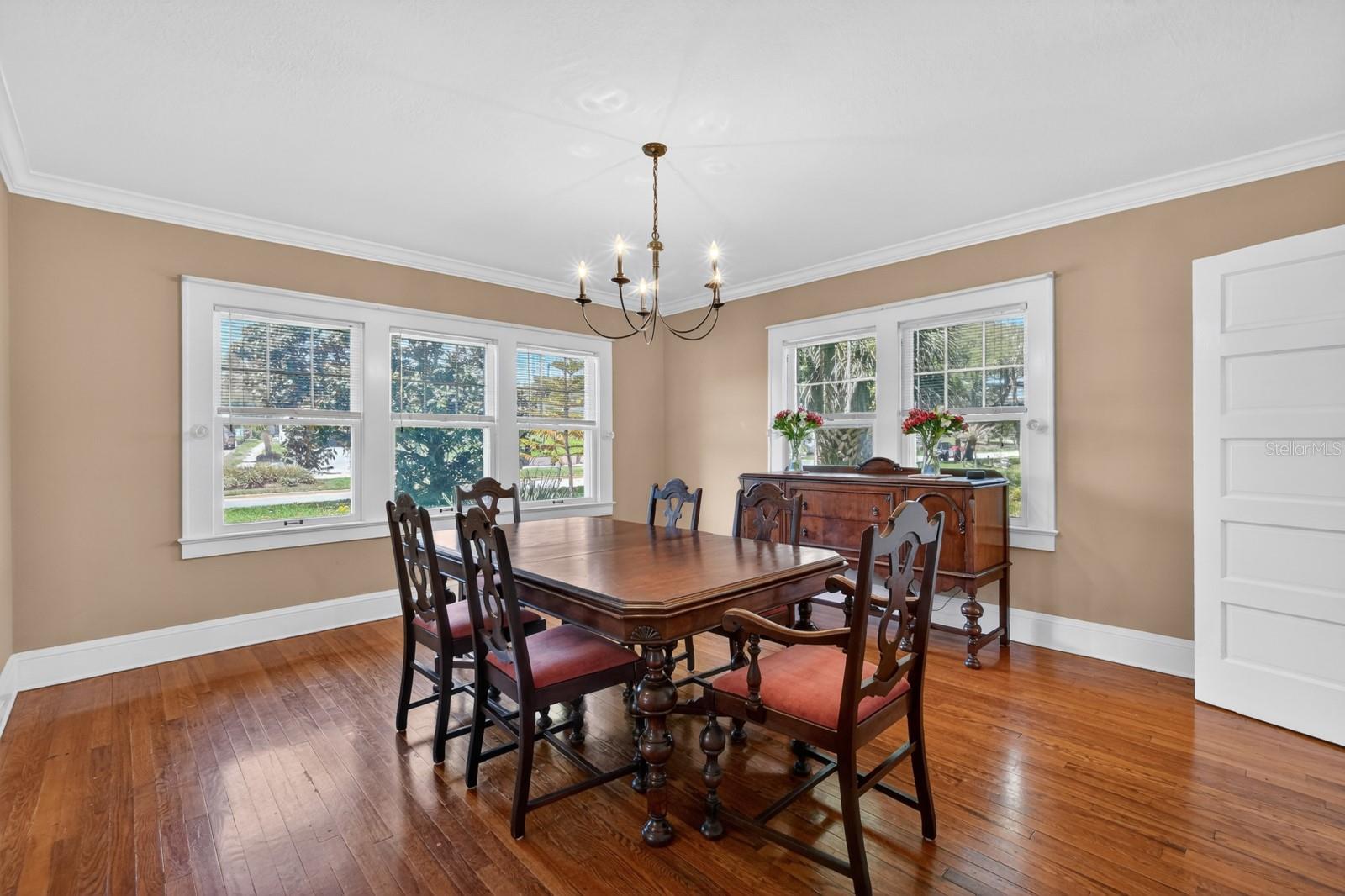 Image 21 of 92 For 1225 Gamble Place