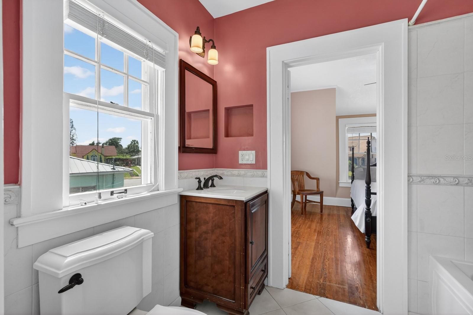 Image 39 of 92 For 1225 Gamble Place