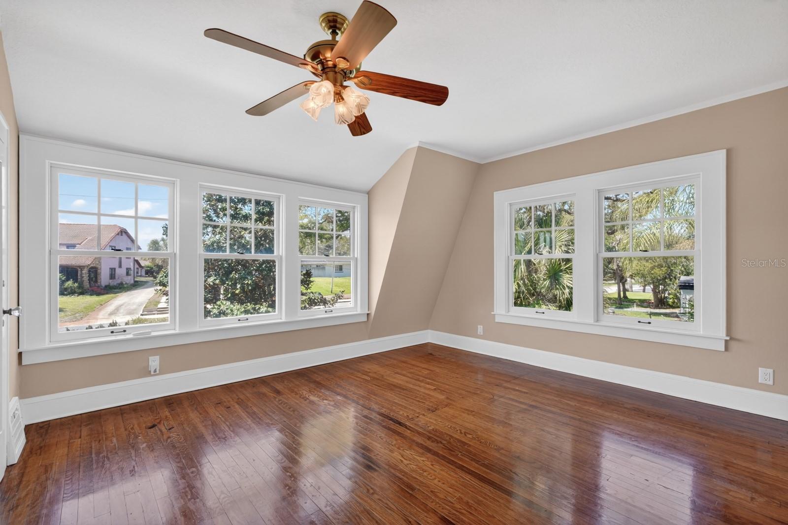 Image 43 of 92 For 1225 Gamble Place