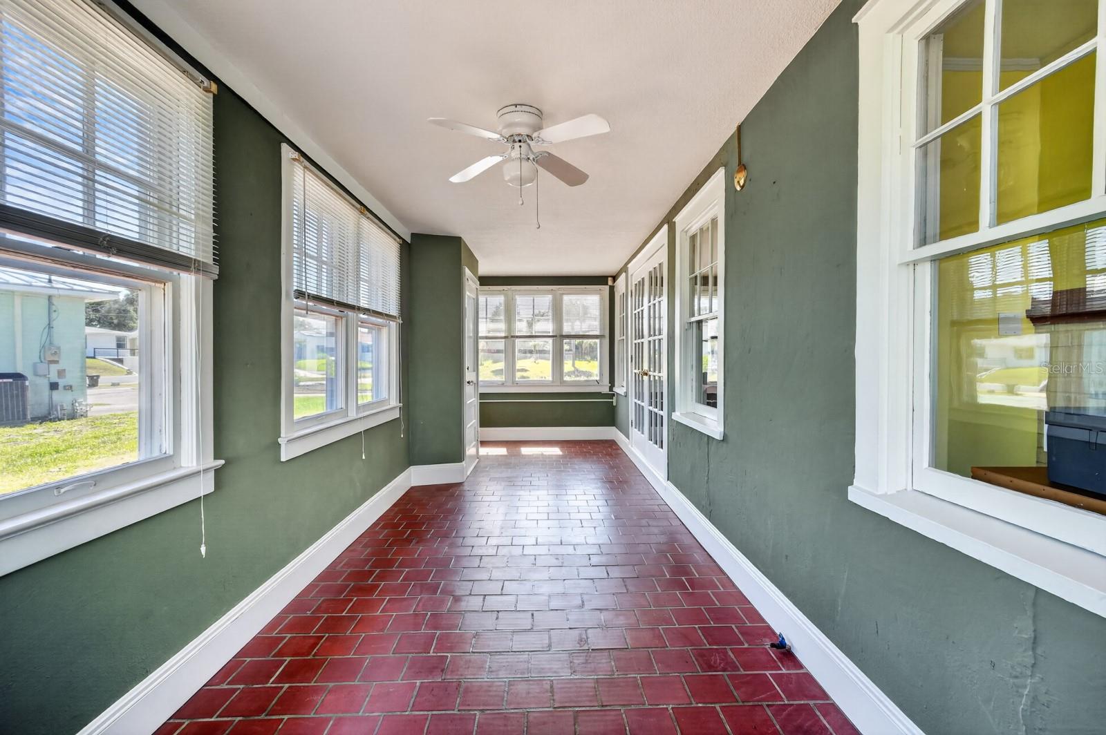 Image 51 of 92 For 1225 Gamble Place