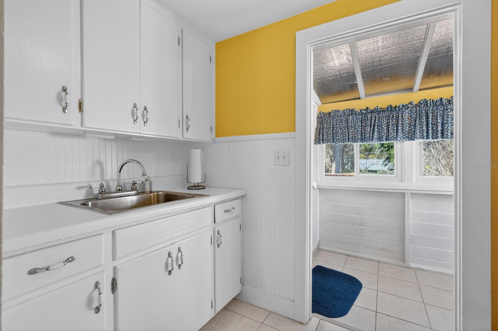 Image 62 of 92 For 1225 Gamble Place