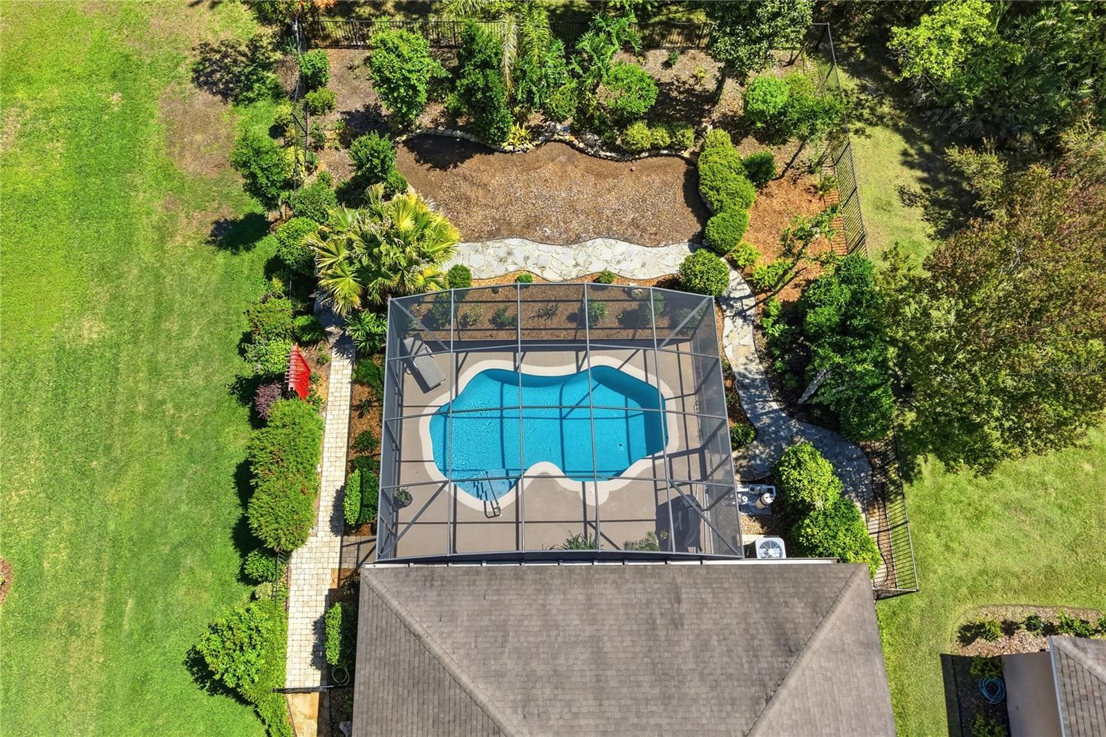 Image 38 of 47 For 124 Hummingbird Place