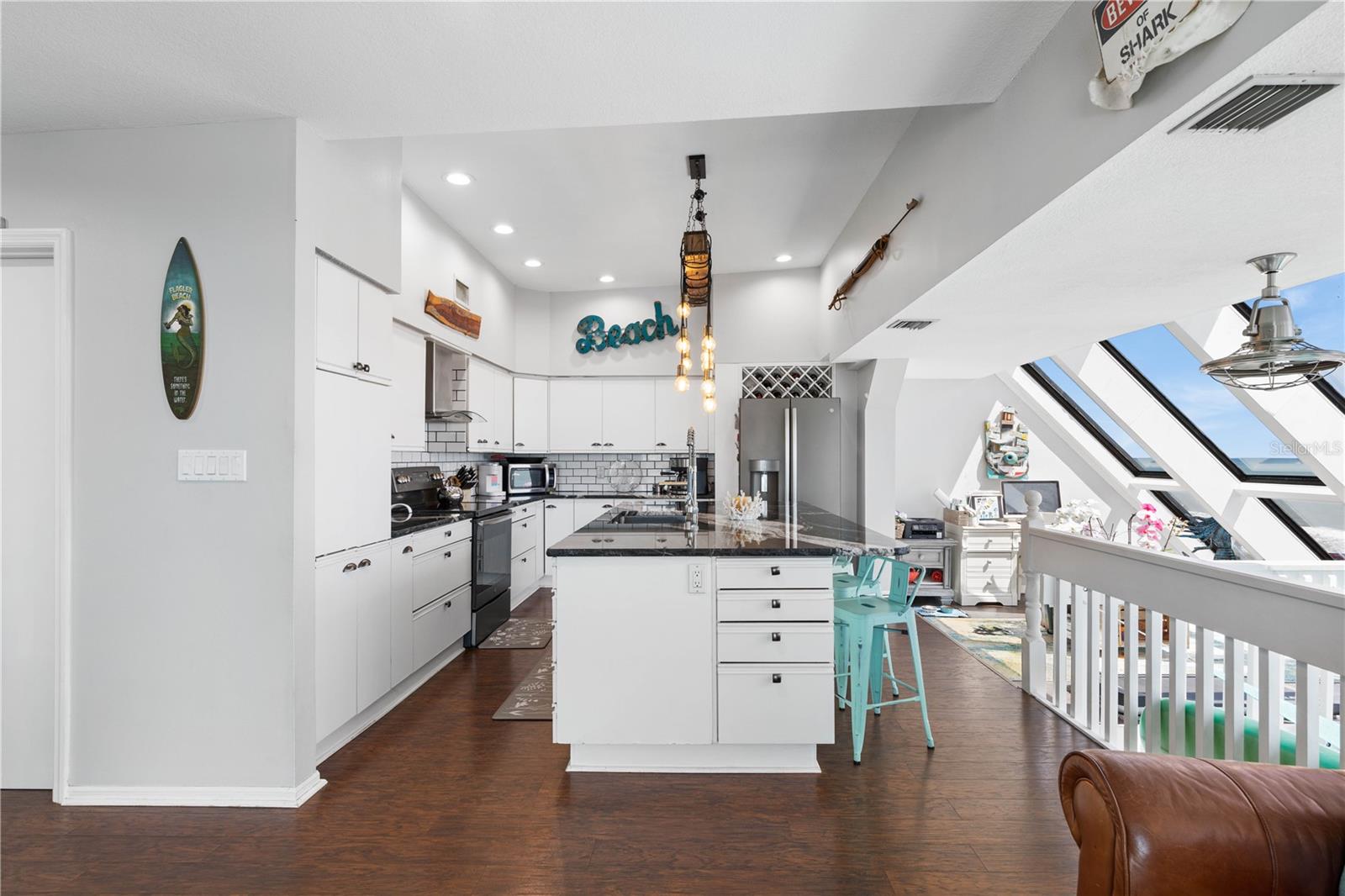 Image 20 of 100 For 901 Ocean Shore Boulevard