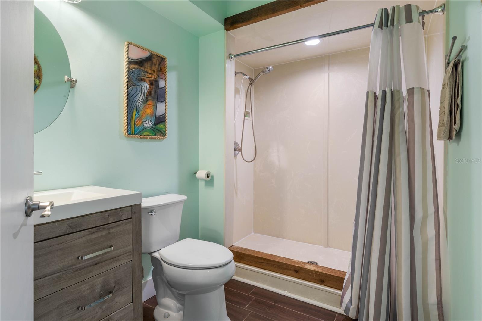 Image 33 of 100 For 901 Ocean Shore Boulevard